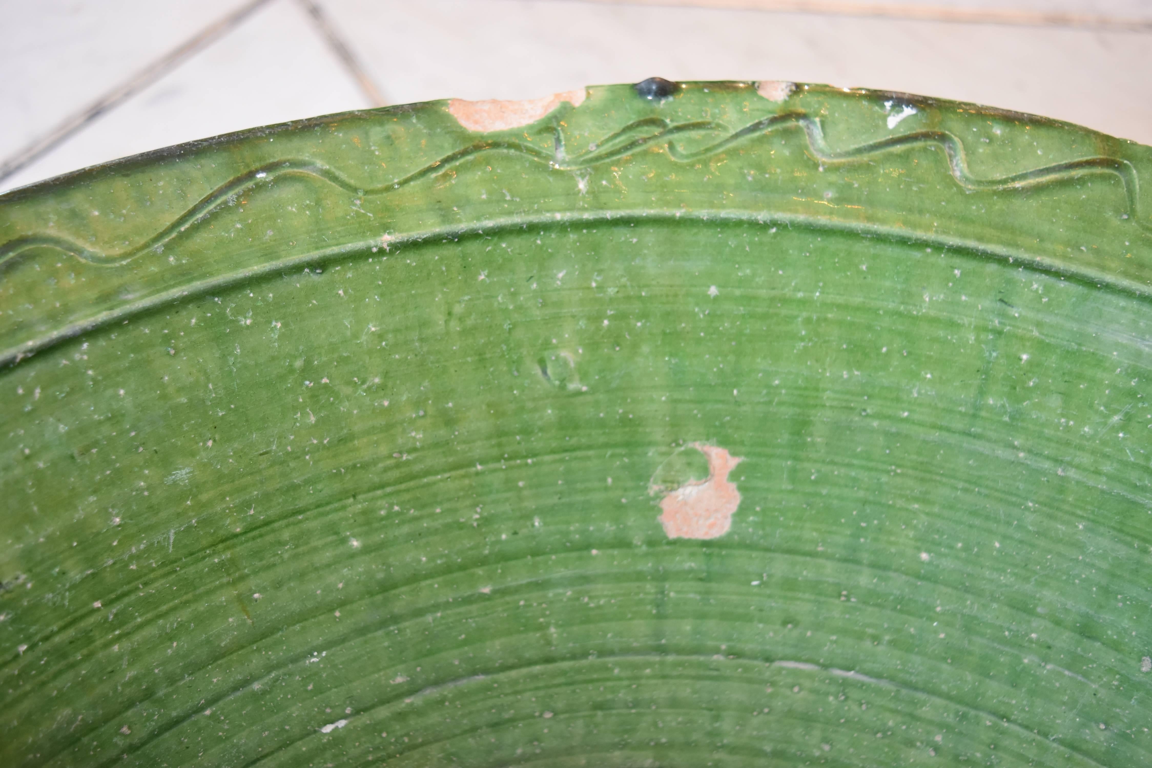 19th Century Spanish Green Ceramic Bowl 4