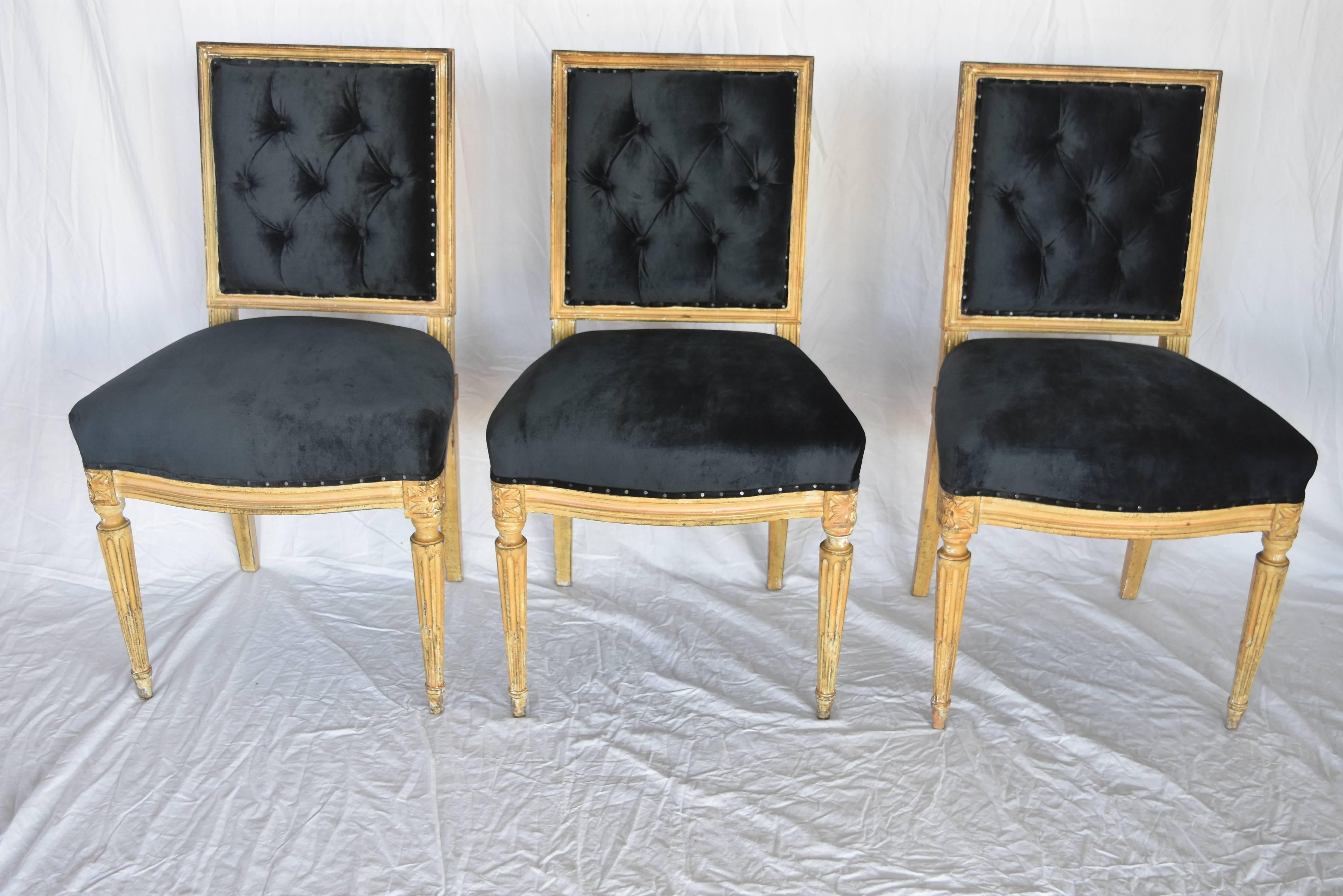 19th Century Louis XVI Original Painted Gold Set of Six Dining Chairs  In Good Condition In Houston, TX