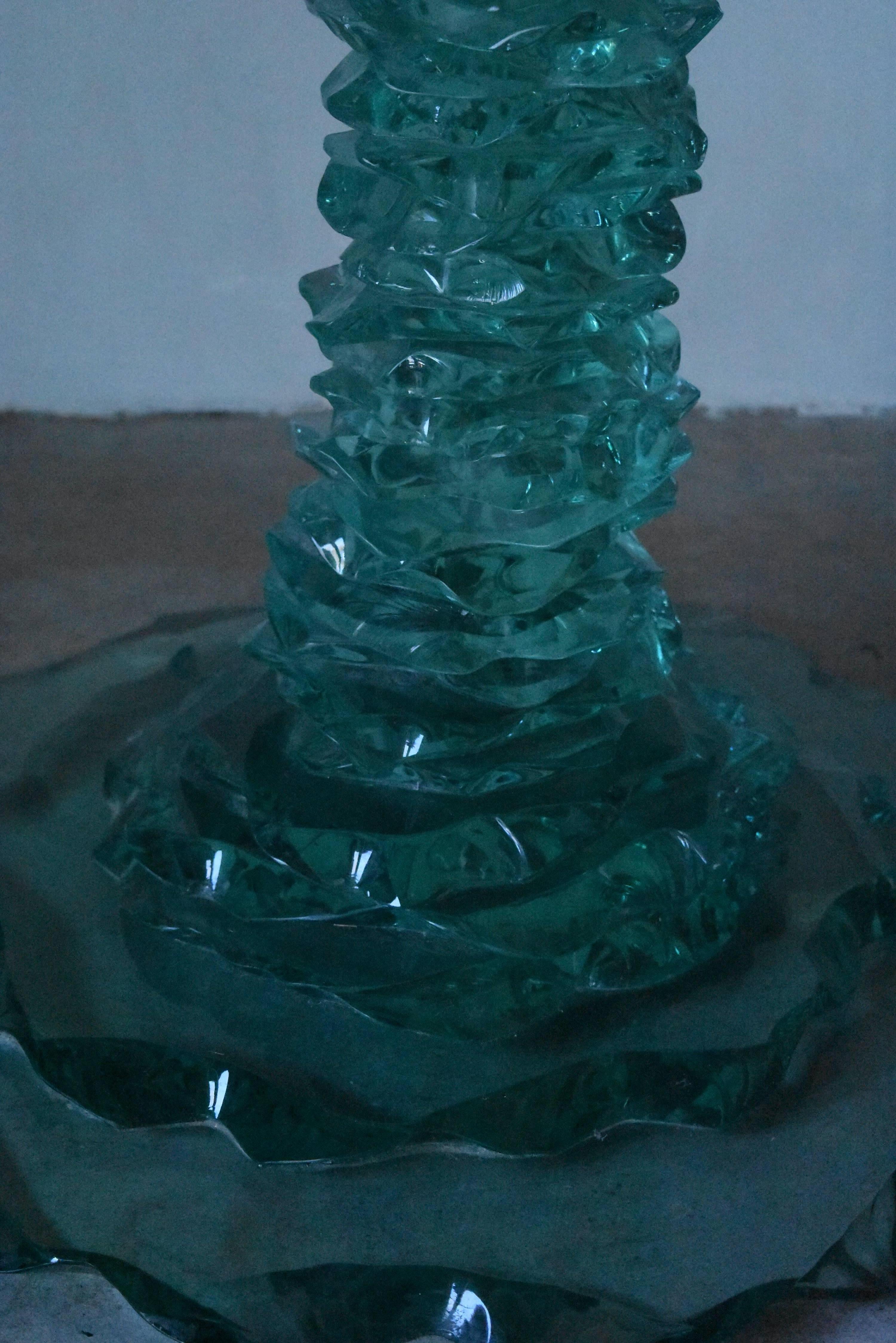 Table en verre signée « The Well » de l'artiste Bill Meeks en vente 3