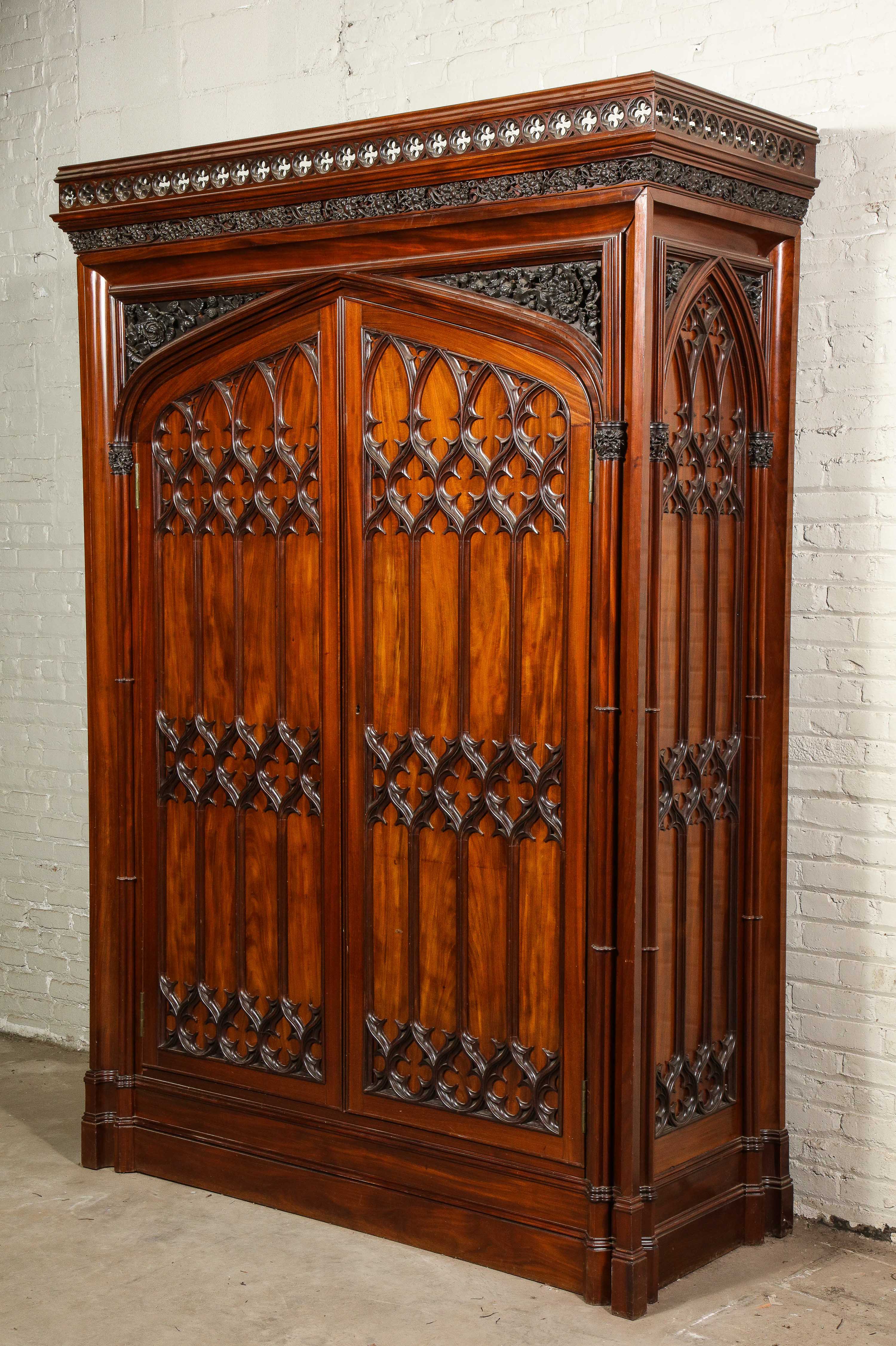 Early 19th Century British Mahogany Gothic Revival Wardrobe For Sale at