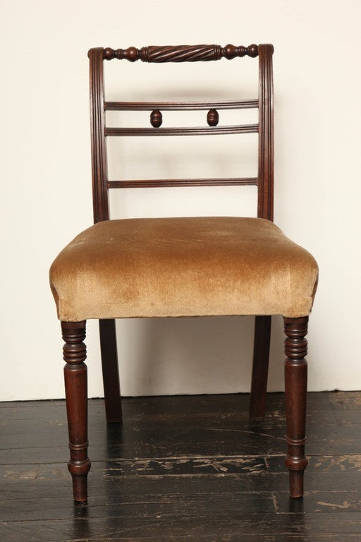 Set of Eight Early 19th Century Irish Mahogany Dining Chairs 6