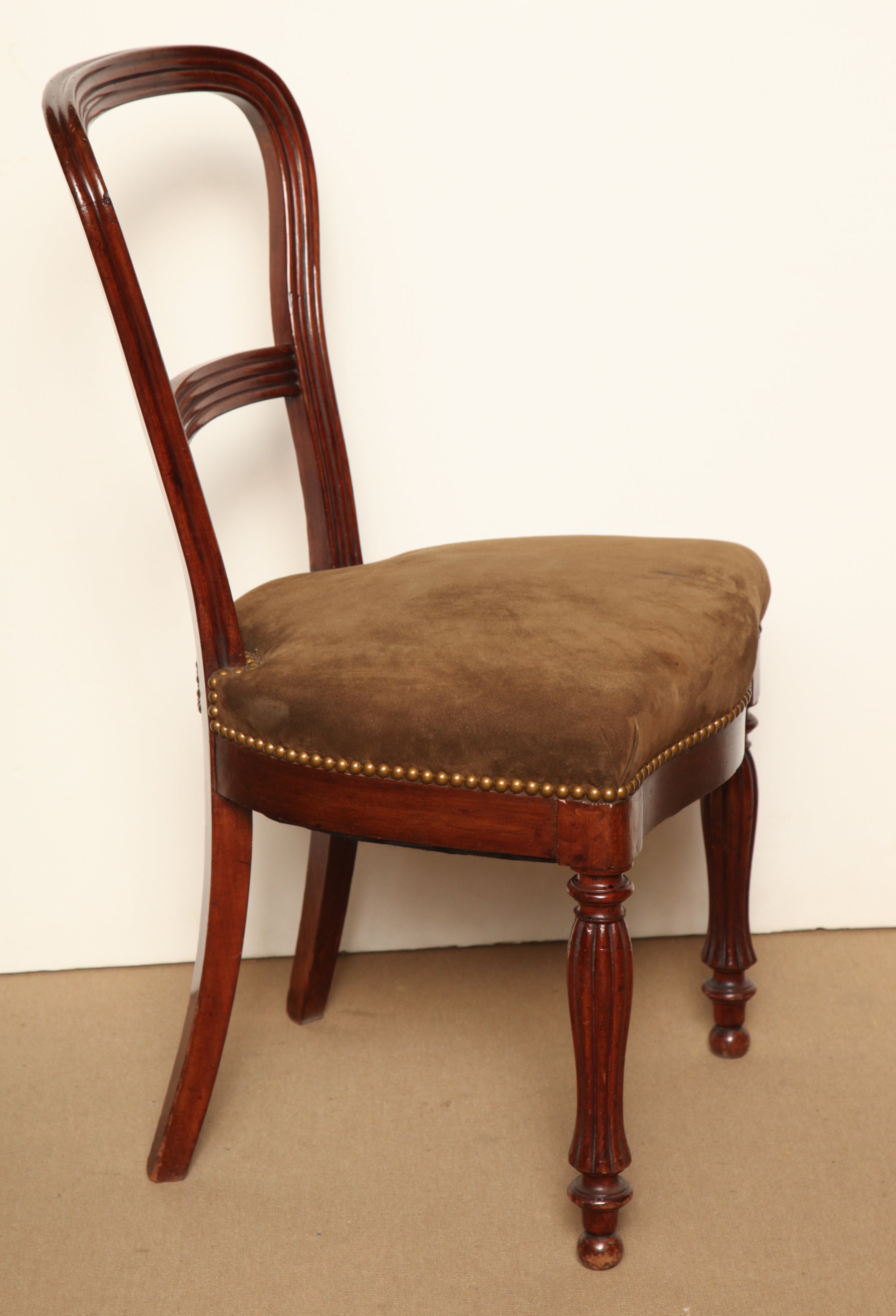 Set of Ten Mid-19th Century Irish Mahogany Dining Chairs 2