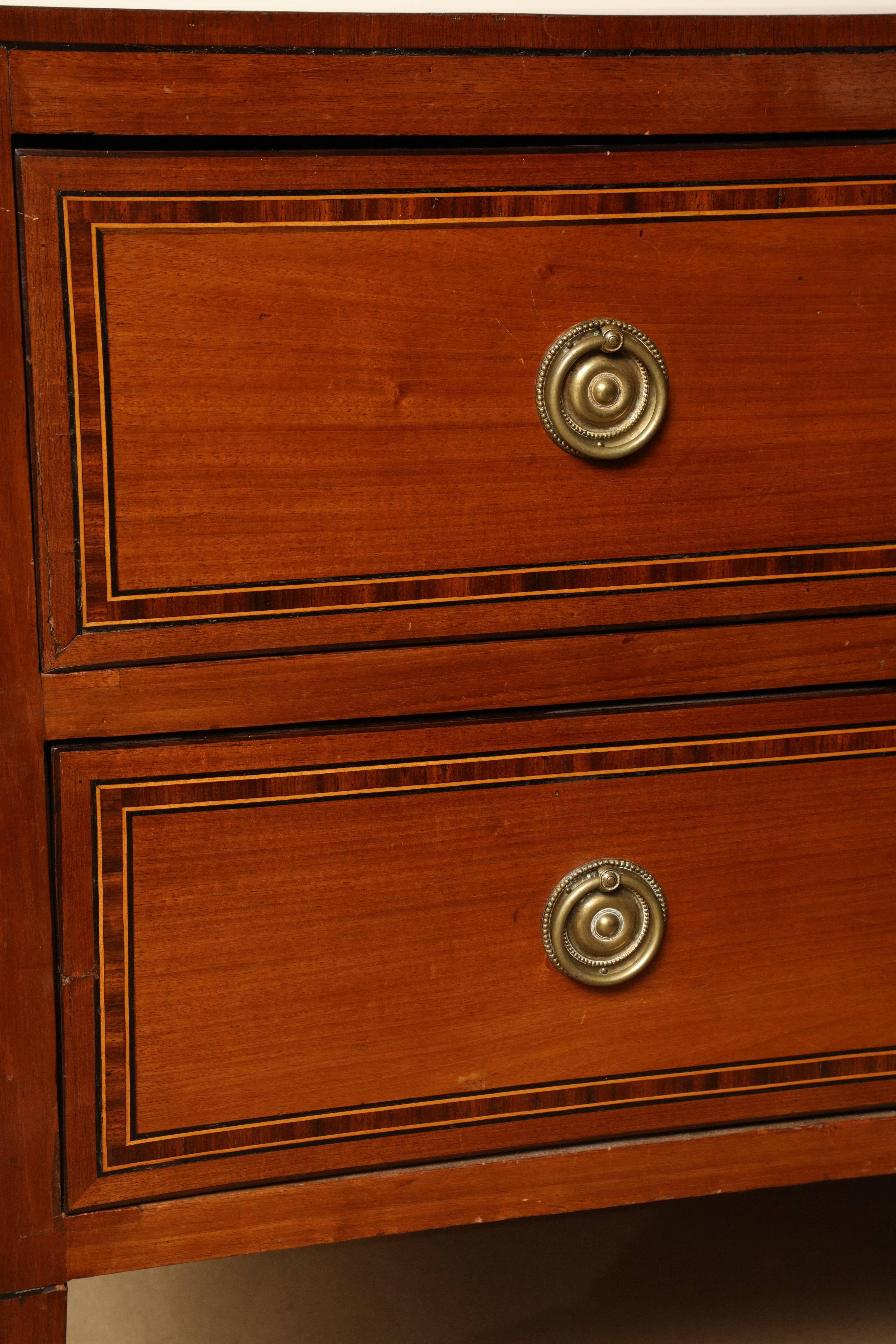 Early 19th Century Italian Chest of Drawers 4