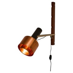 Large adjustable wall sconce in copper and wood, model 2148, Stilnovo, late 1950s