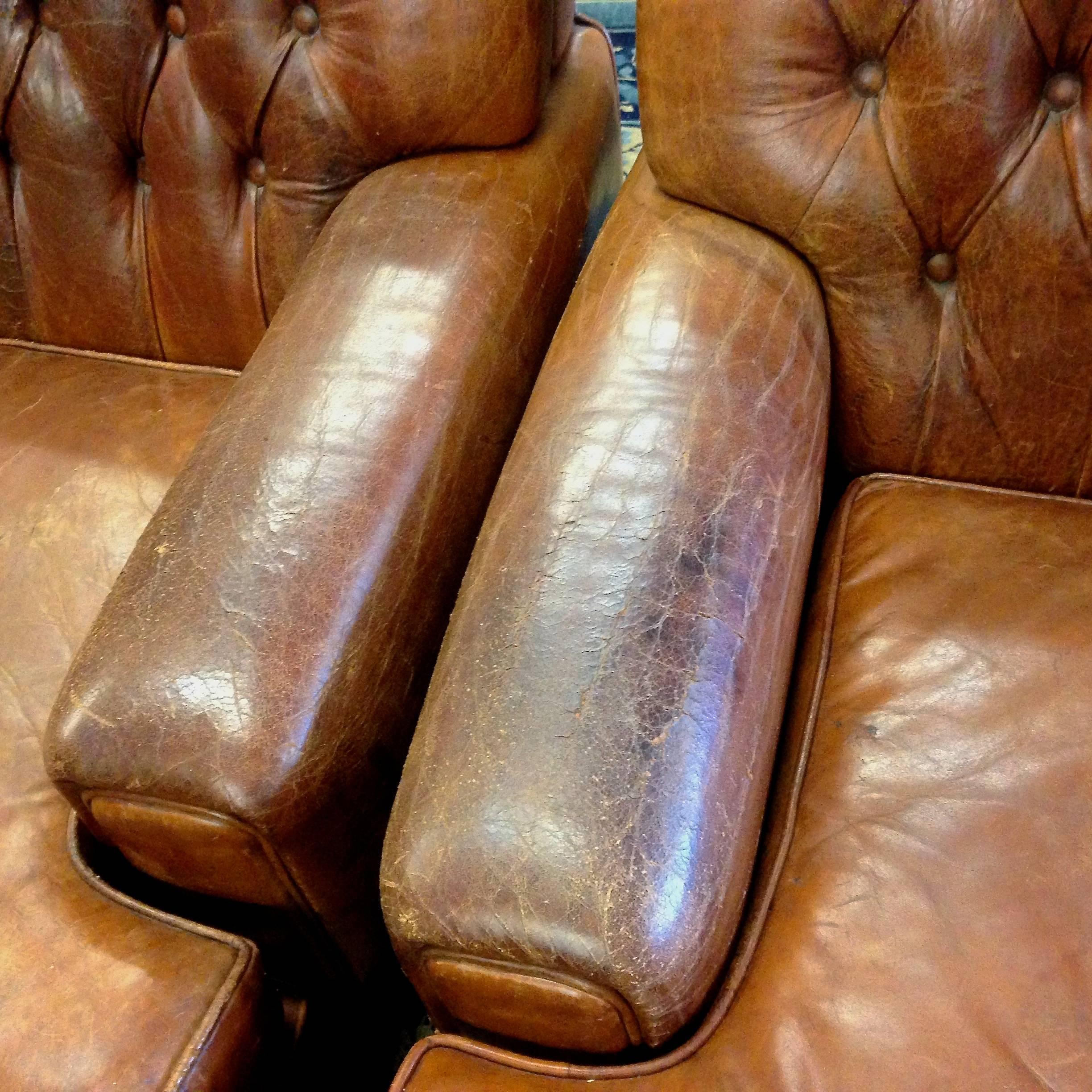 Pair of Original 1920s French Art Deco Button Tufted Leather Club Chairs For Sale 3