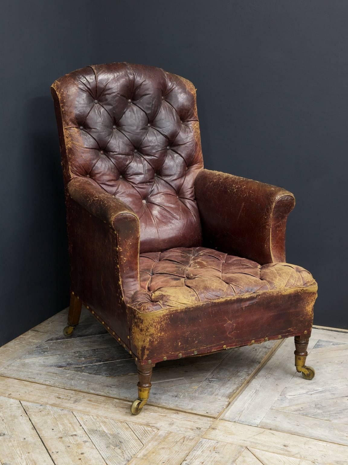 Leather Armchair In Fair Condition In Llandudno, Conwy