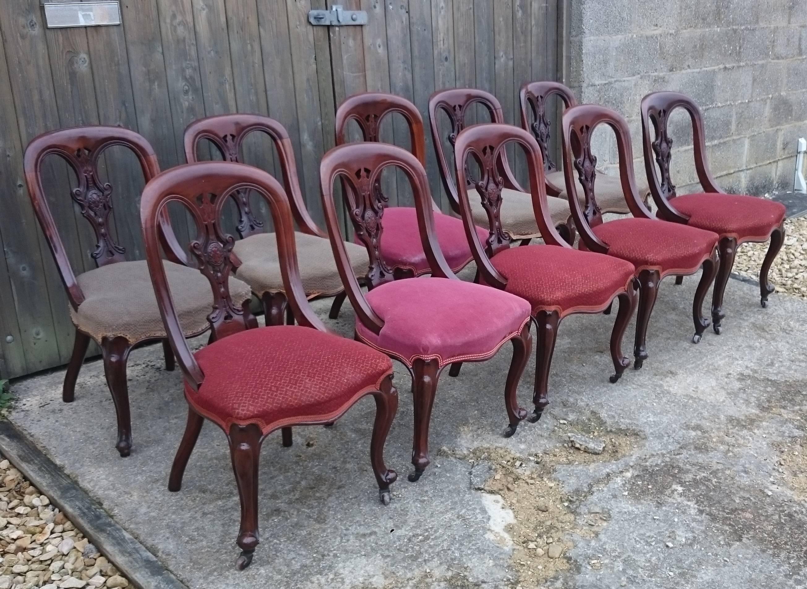 Set of Ten Victorian Mahogany Asthetic Movement Dining Chairs In Excellent Condition For Sale In Gloucestershire, GB