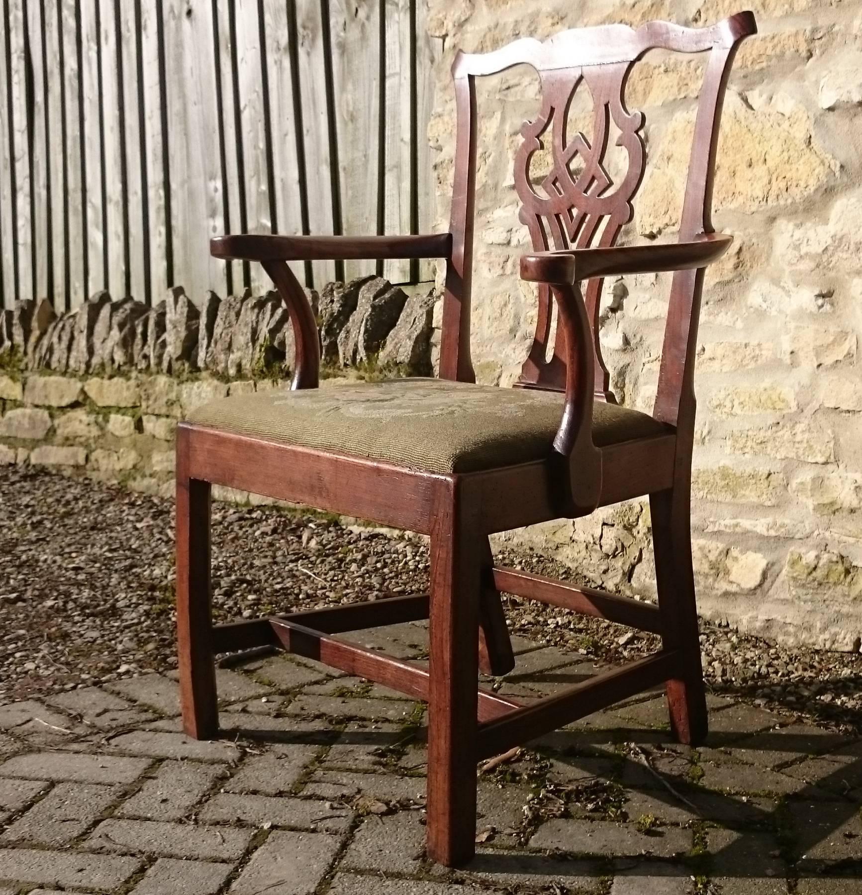 18th Century George III Period Antique Armchair In Excellent Condition In Gloucestershire, GB
