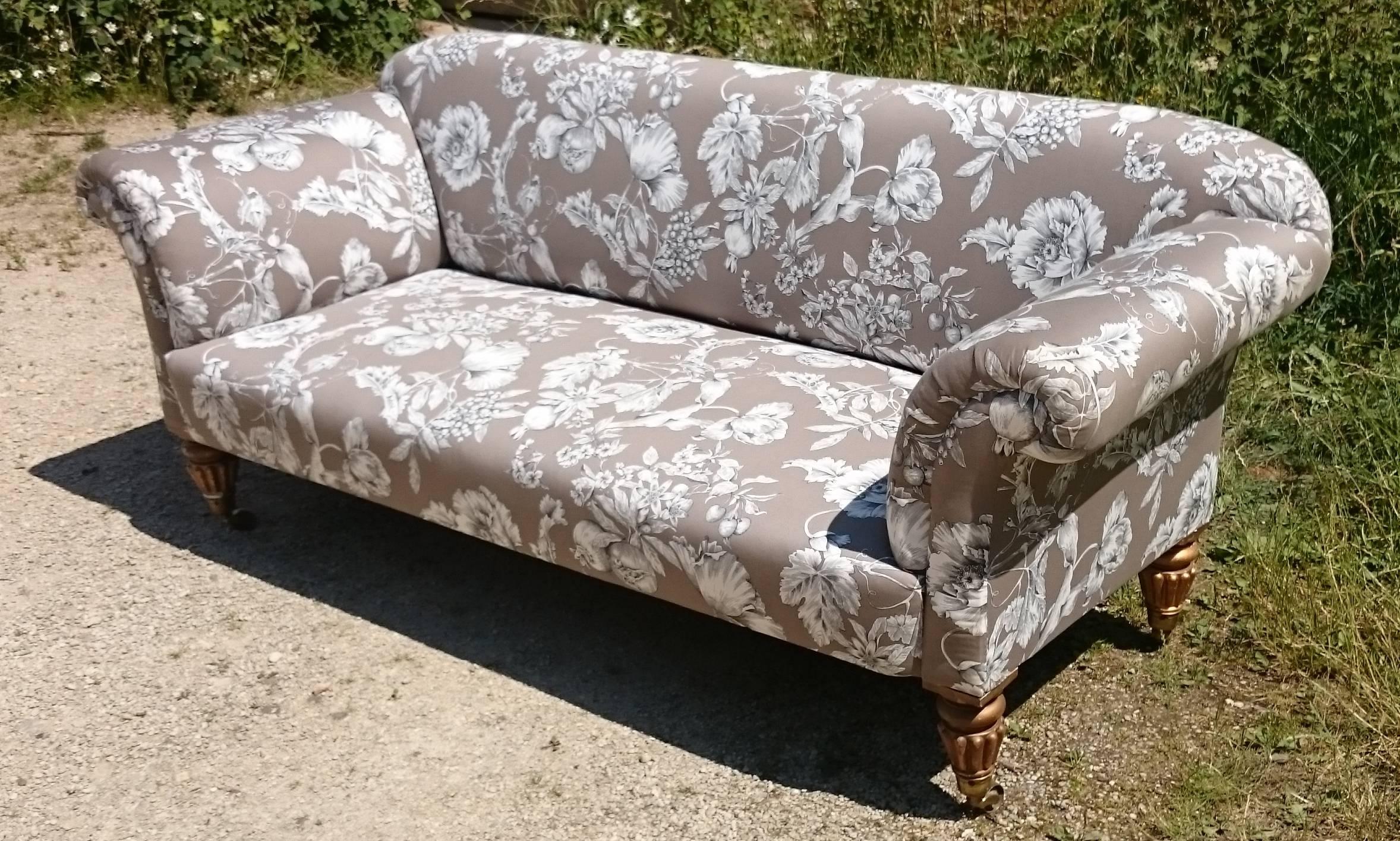 British Large and Generously Drawn 19th Century Antique English Country House Sofa