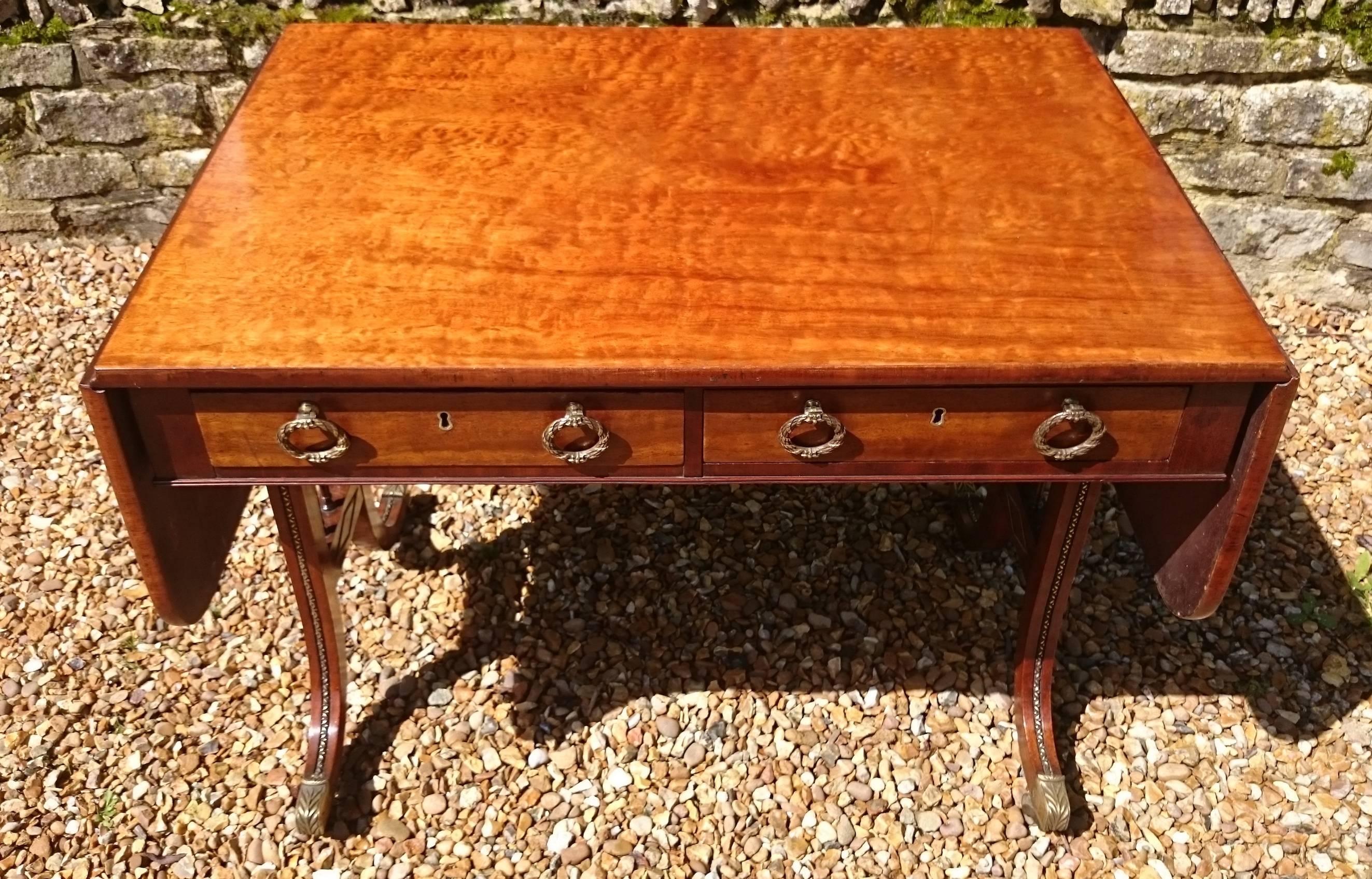 Very Fine Quality Early 19th Century Regency Mahogany Antique Sofa Table For Sale 1