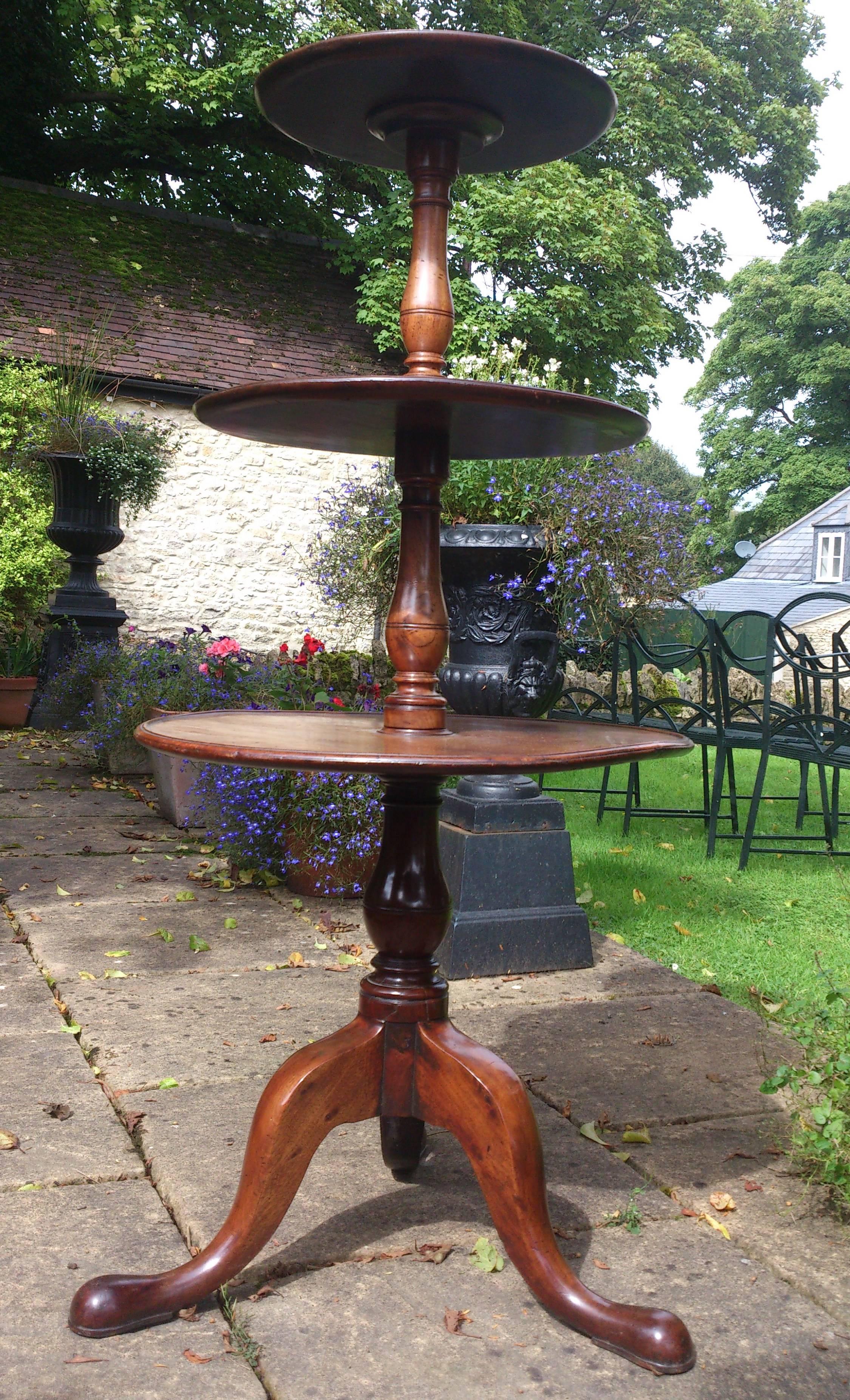 18th Century and Earlier 18th Century Mahogany George III Period Georgian Antique Tripod Dumb Waiter For Sale