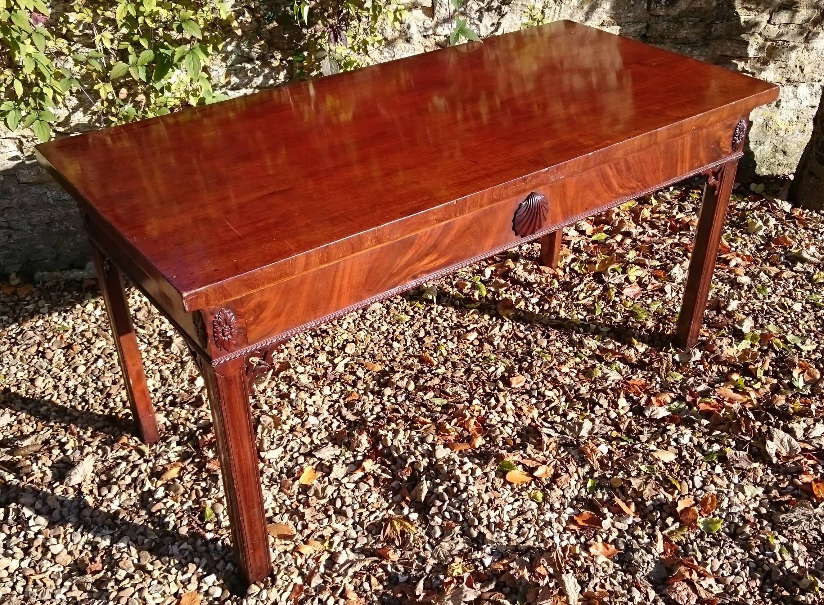 18th Century Mahogany Console Table For Sale 3