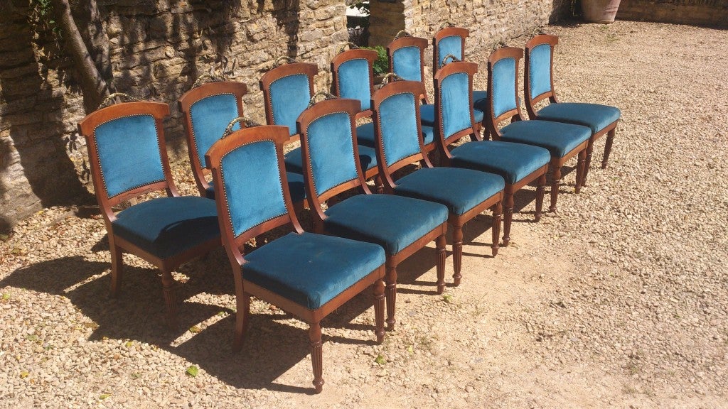 French Set of 12 Comfortable Dining Chairs from 1860 For Sale