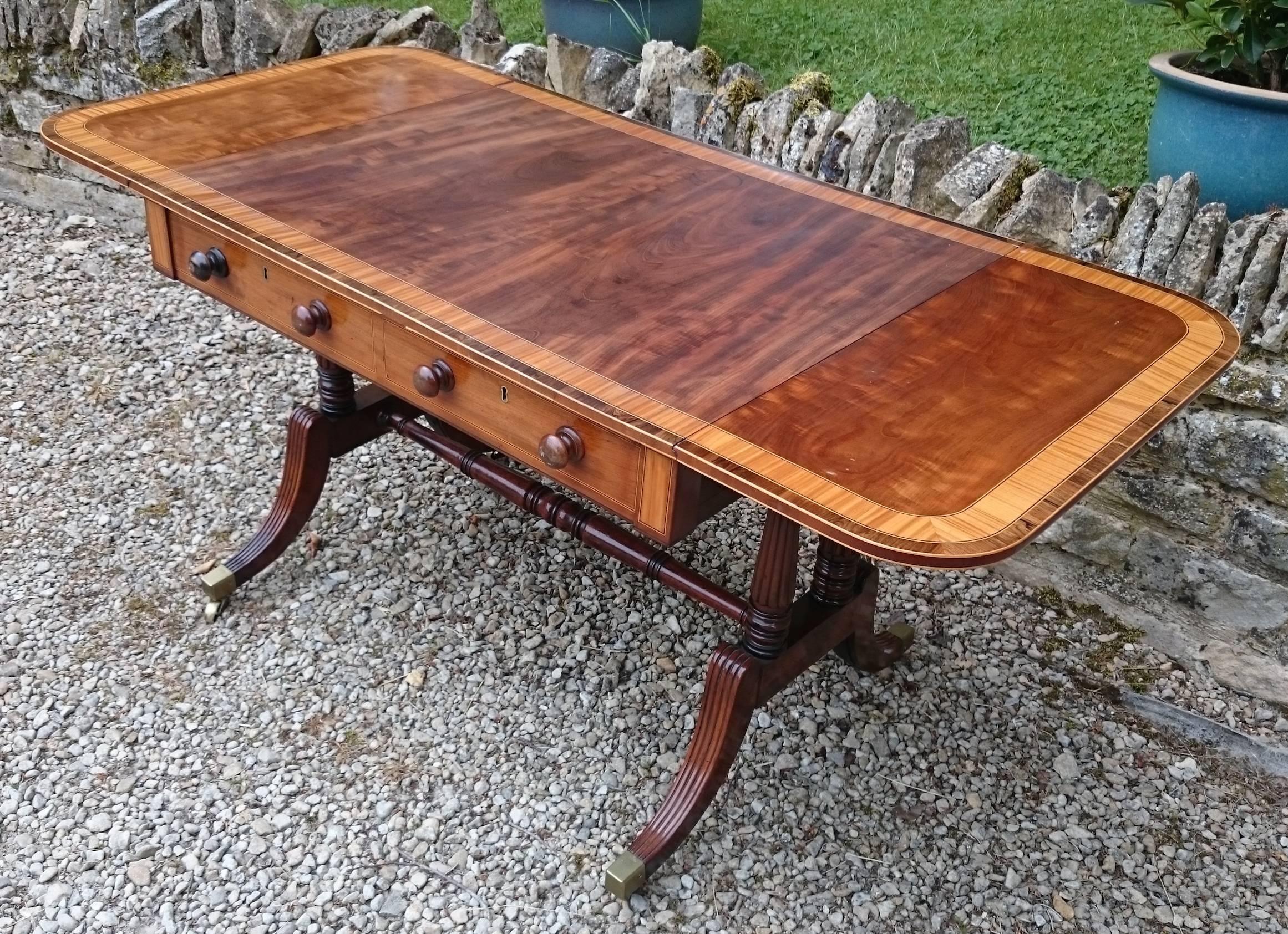 British Exeptional Quality Fiddleback Mahogany Regency Sofa Table with Satinwood Banding