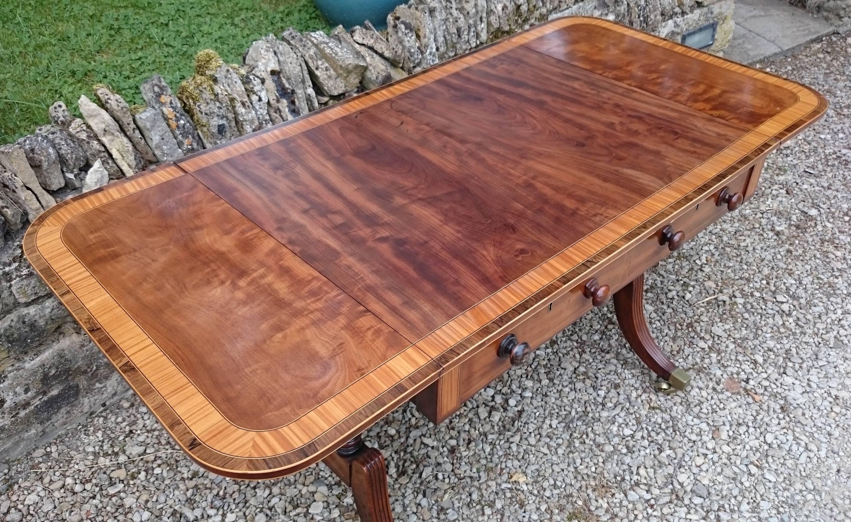 Cross-Banded Exeptional Quality Fiddleback Mahogany Regency Sofa Table with Satinwood Banding