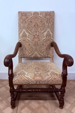 Late 17th-century French Walnut Armchair