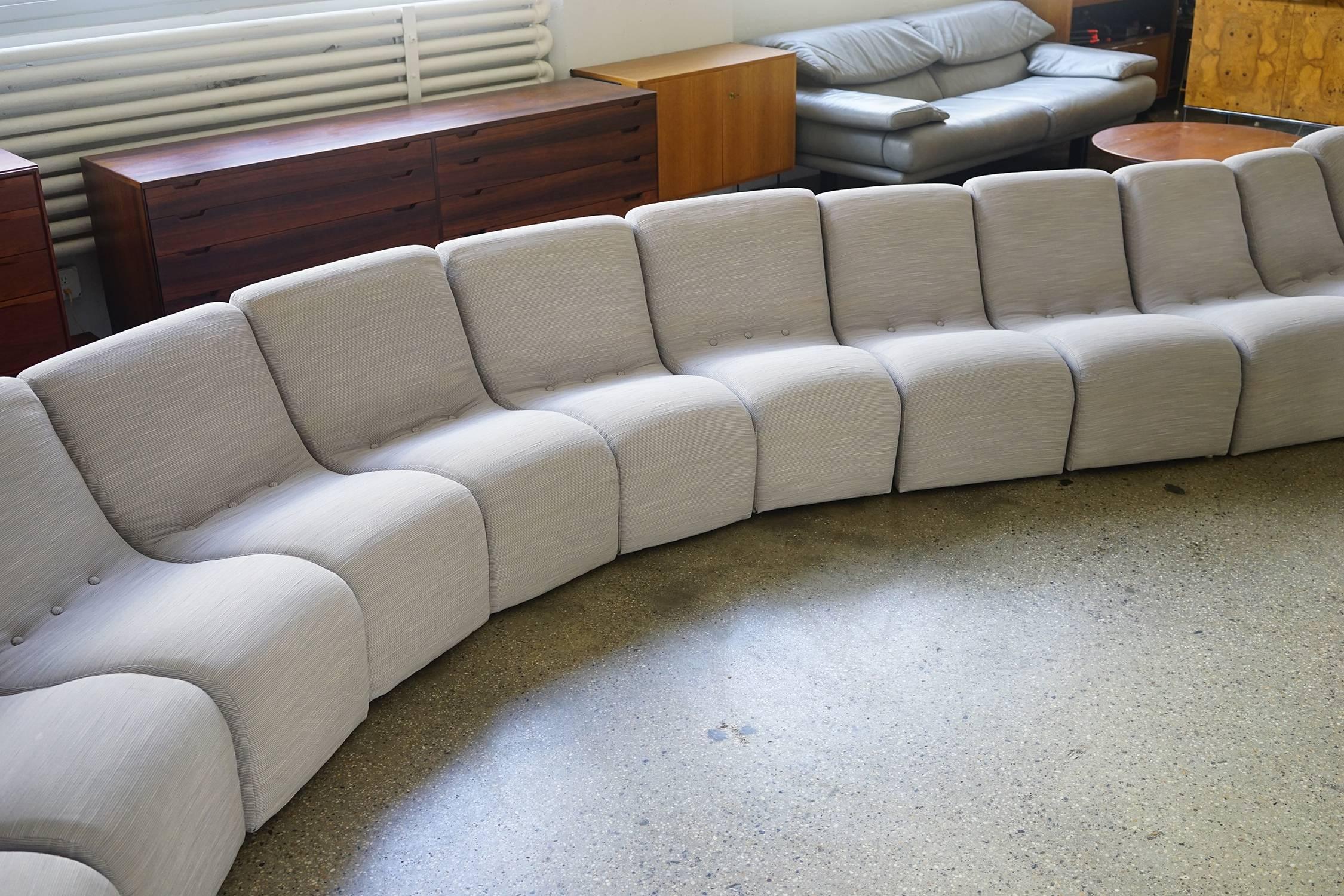 Serpentine Sectional by Milo Baughman In Good Condition In Brooklyn, NY