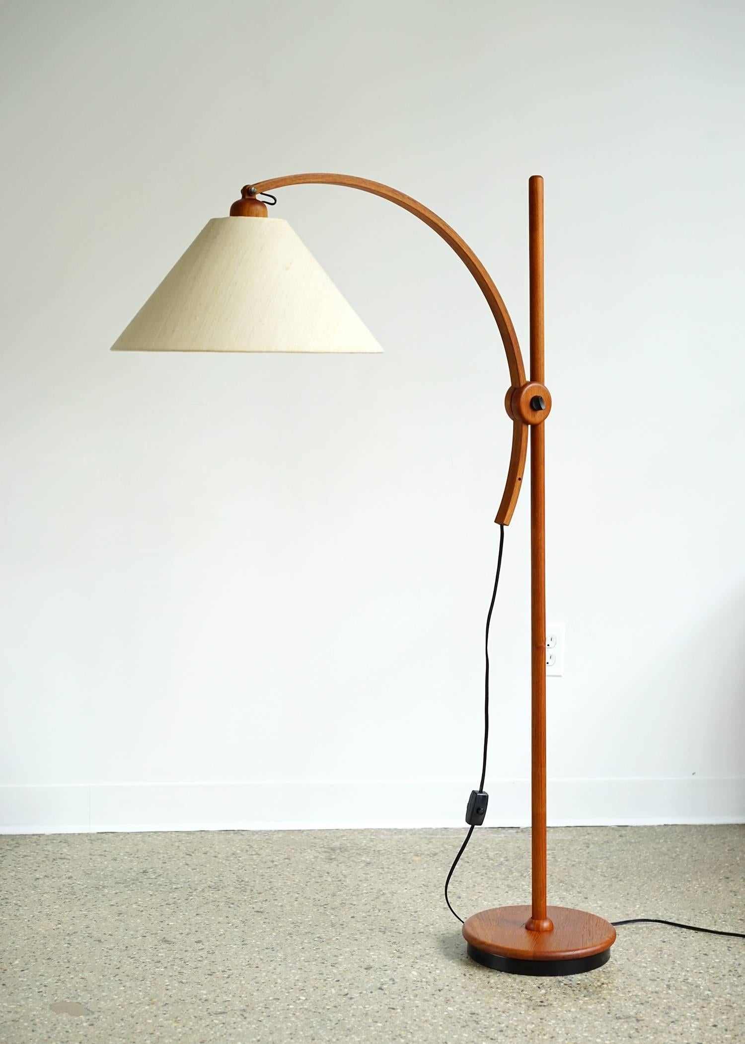 Teak Articulated Scandinavian Floor Lamp