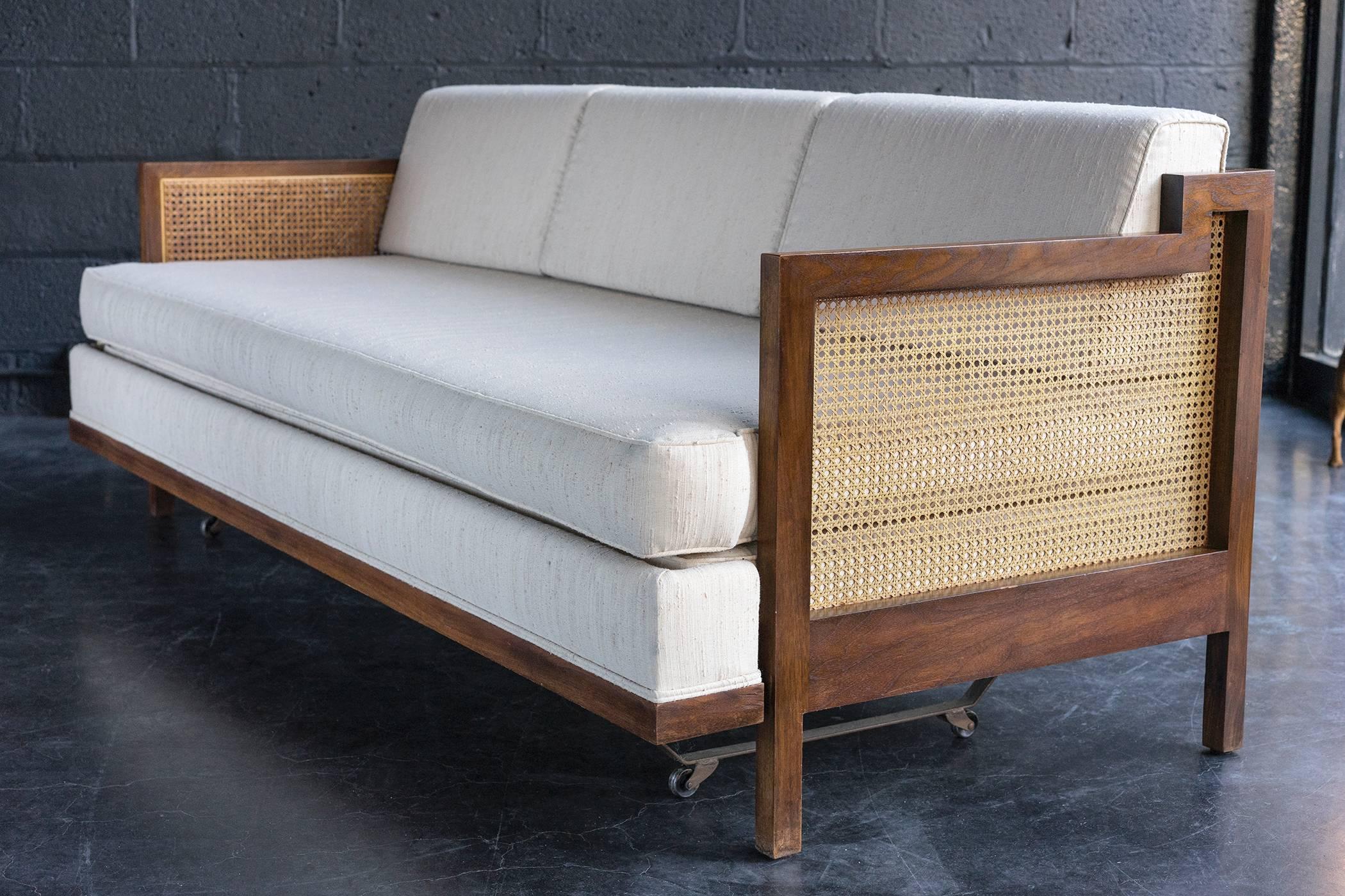 cane daybed with trundle