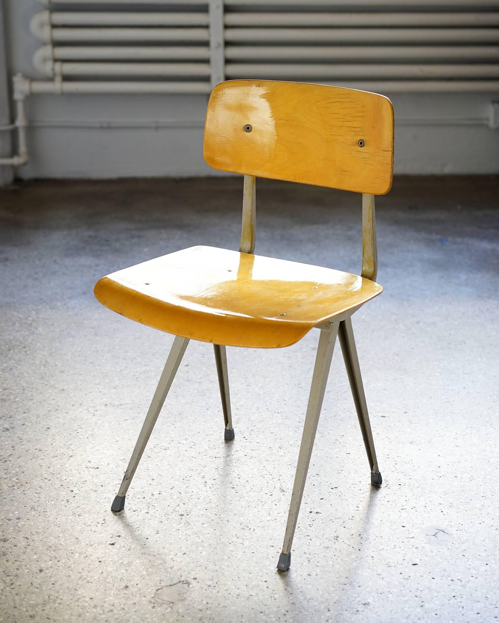 Mid-Century Modern Result Chair by Friso Kramer