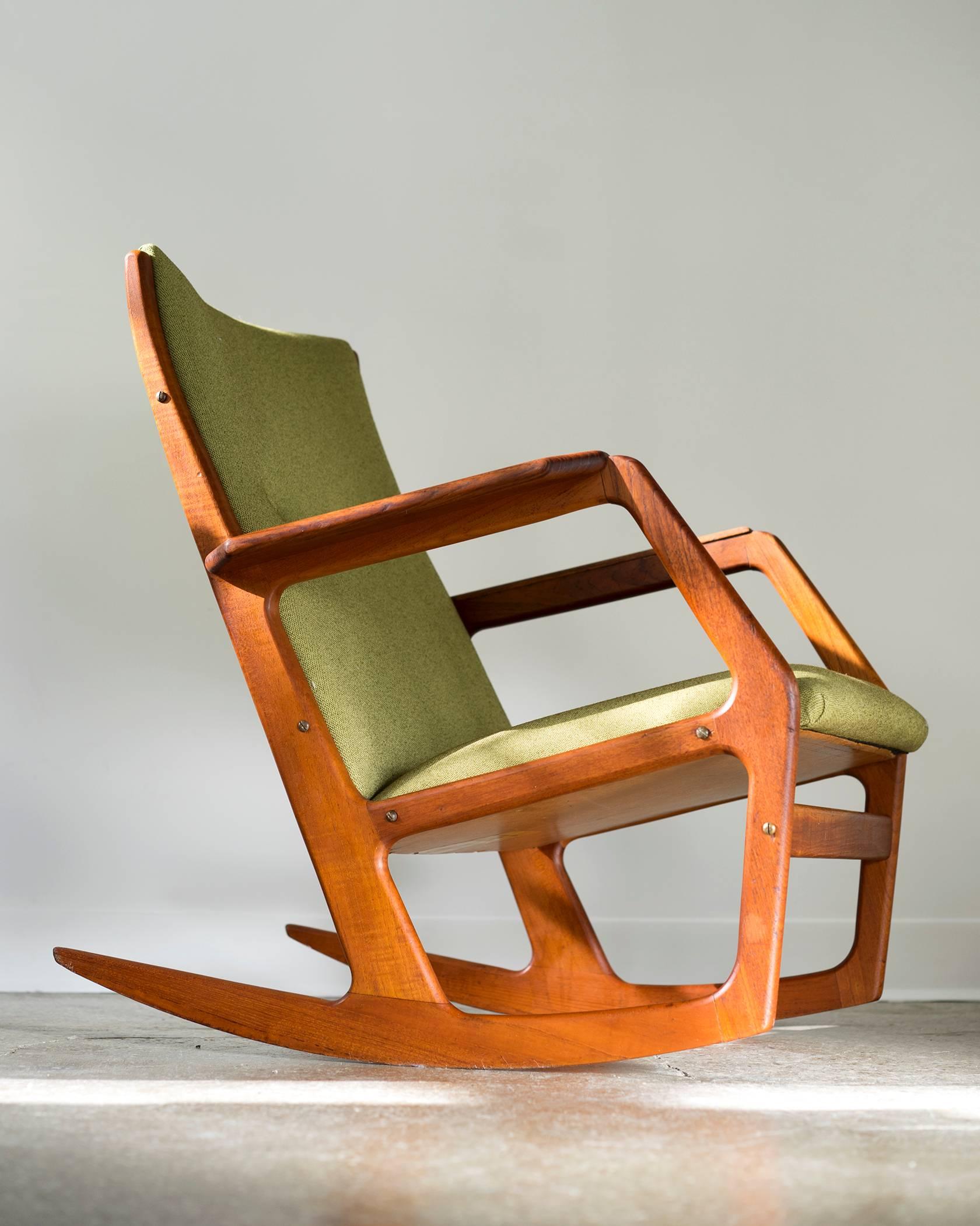 20th Century Model 100 Rocking Chair by Holger Georg Jensen