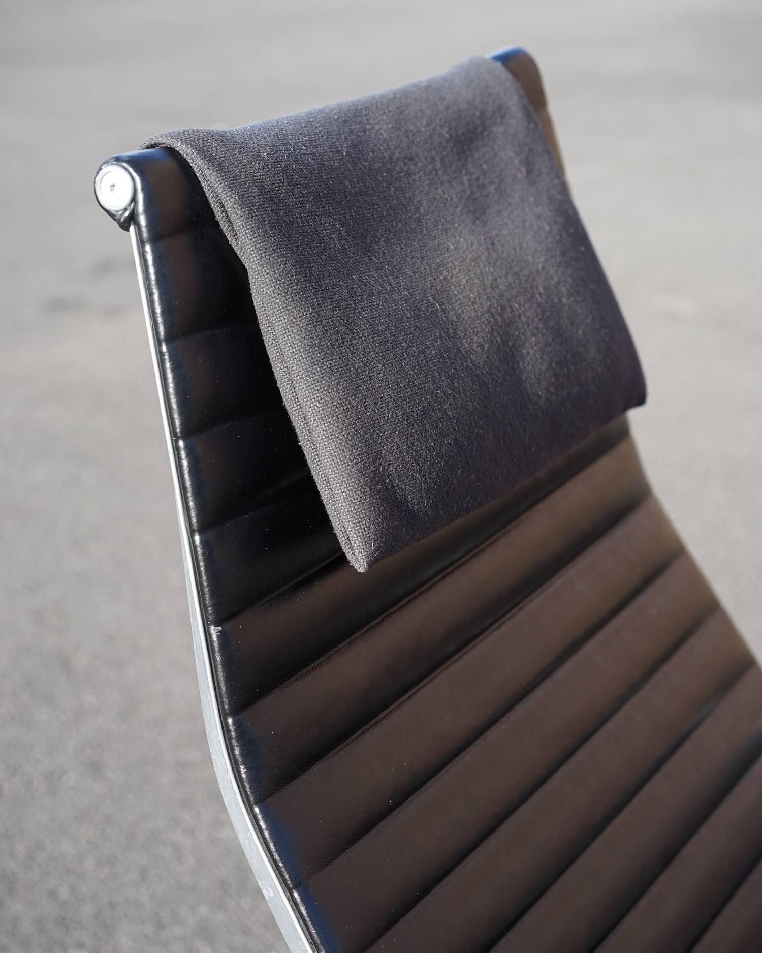 American Eames Aluminium Group Lounge Chair and Ottoman