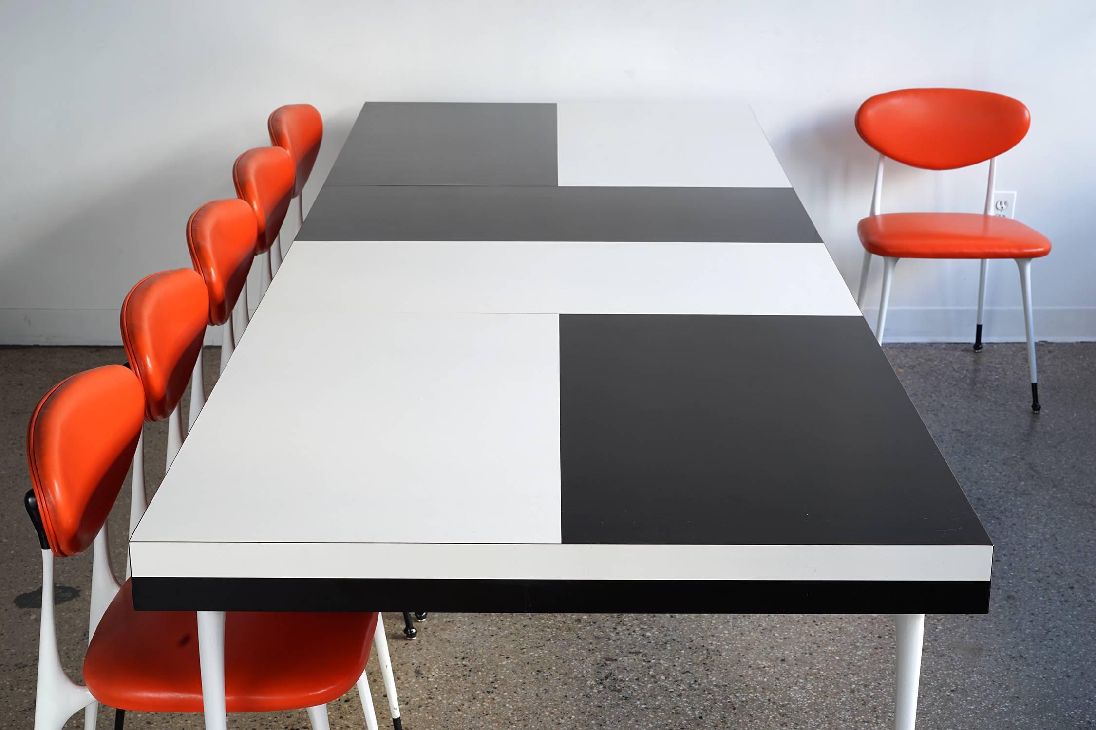 Crucible Extension Dining Set 3