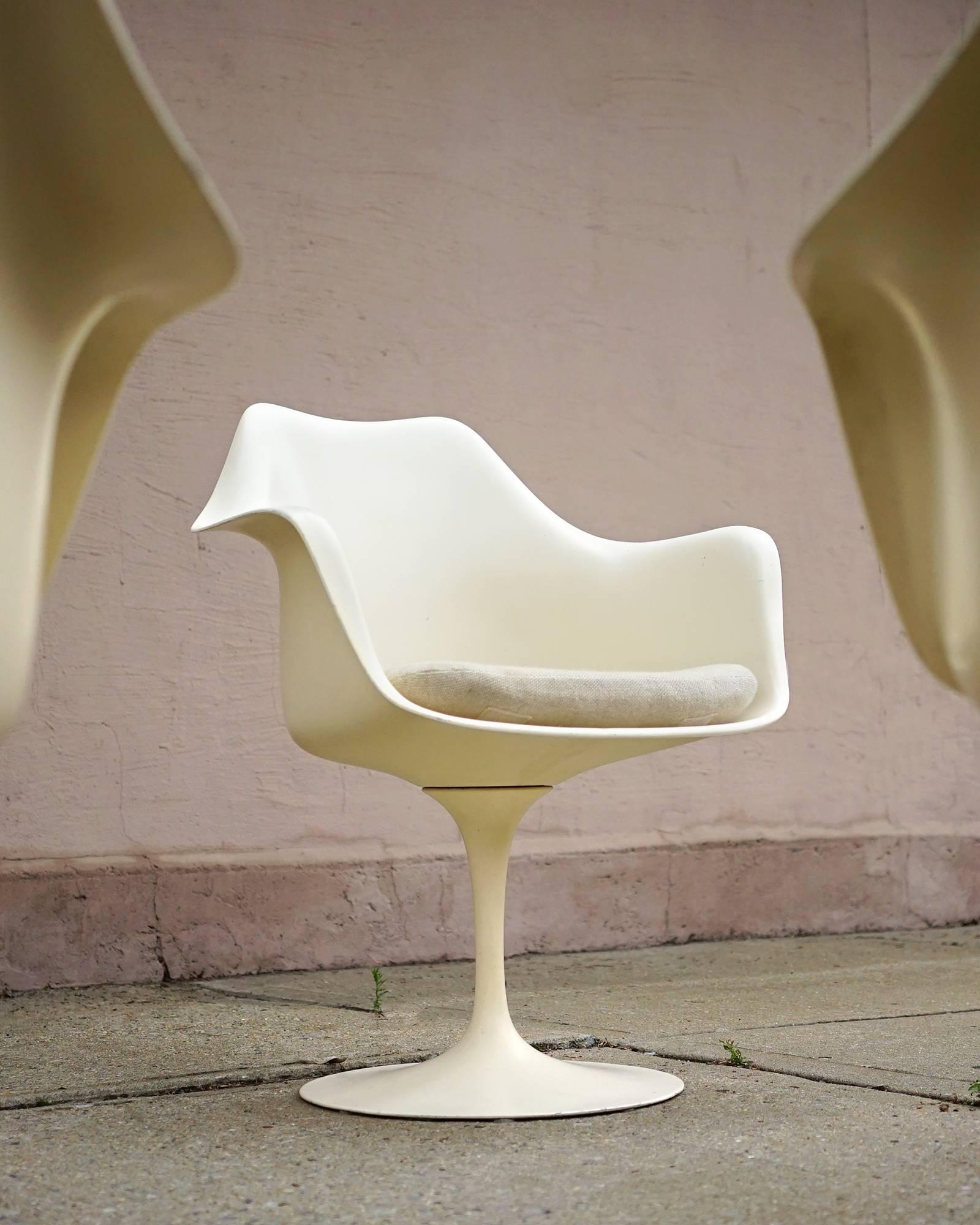 American Saarinen Tulip Swivel Armchairs