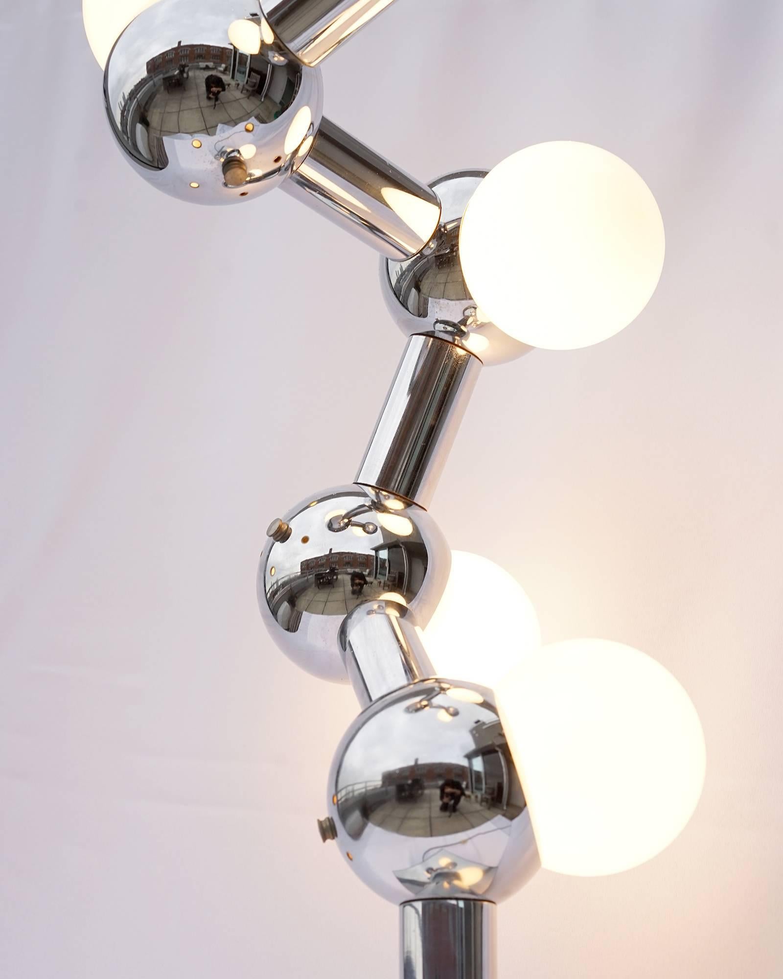 Mid-20th Century Space Age Chrome Molecule Lamp