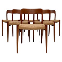 1950s Set of 6 Vintage Danish Teak Dining Chairs No. 75 by Niels O. Møller