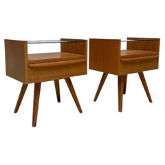 1960s Vintage Pair of Mid-Century Walnut Nightstands with Glass Shelves