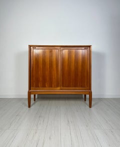 Dänischer Vintage-Schrank aus Teakholz aus den 1960er Jahren von H.W. Klein für Bramin