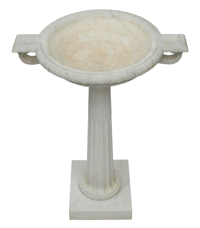 Italian 19th Century Neoclassical Style White Carrara Marble Bird Bath