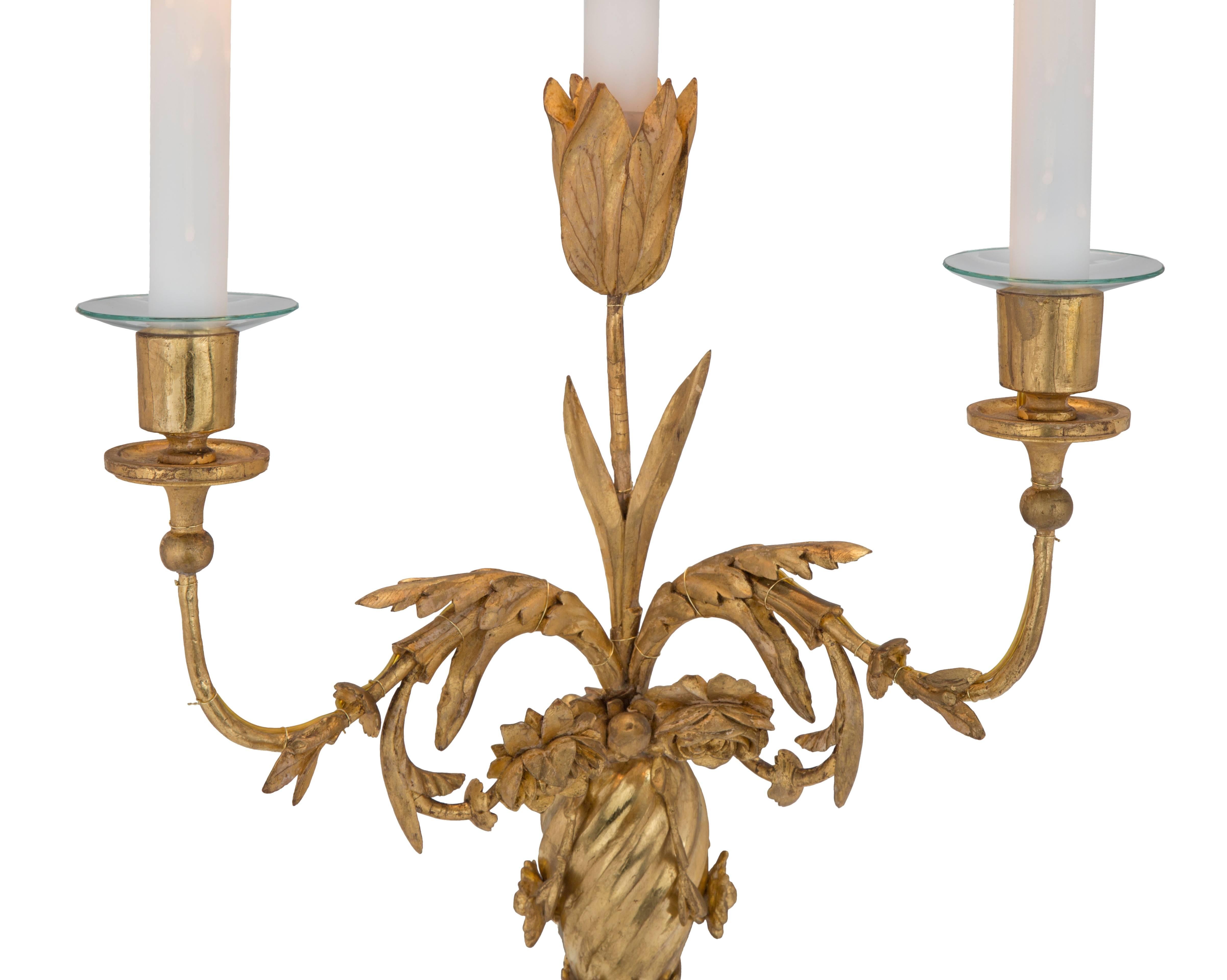 Pair of Italian Early 19th Century Louis XVI Style Patinated and Giltwood Lamps 1