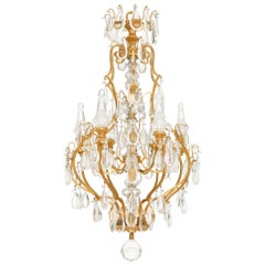 Lustre Louis XV du 19e siècle en bronze doré et cristal de Baccarat