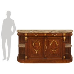 Buffet français du XIXe siècle, de style Louis XVI, en chêne, bronze doré et marbre