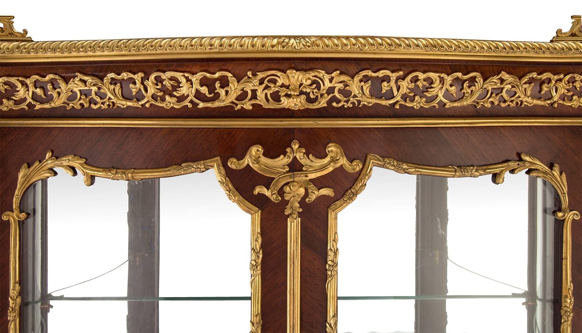 French 19th Century Louis XV St. Kingwood and Ormolu Vitrine, Signed F. Linke In Excellent Condition In West Palm Beach, FL