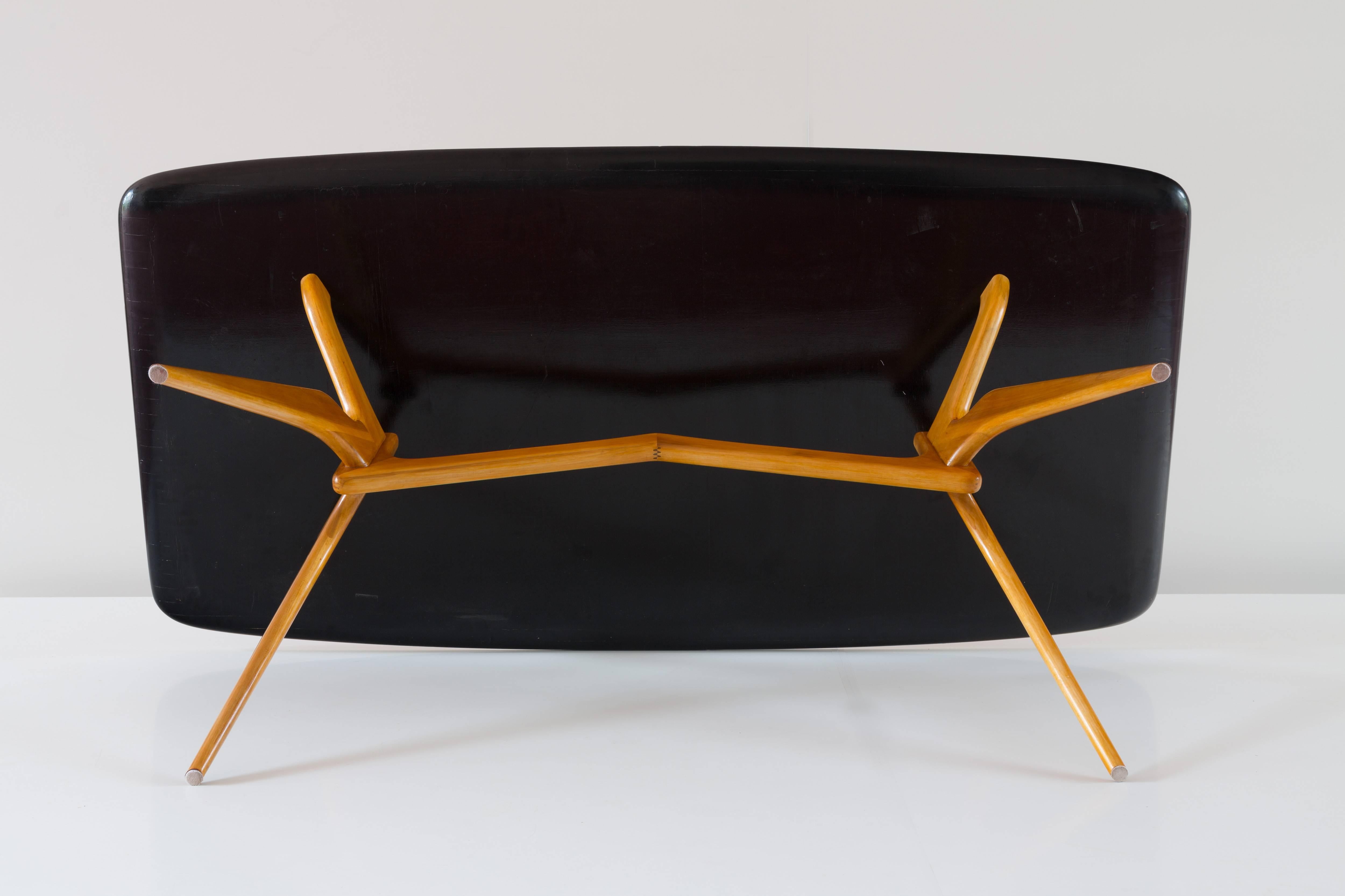 Sculptural Blonde Dining Table Attributed to Ico Parisi, 1950 2