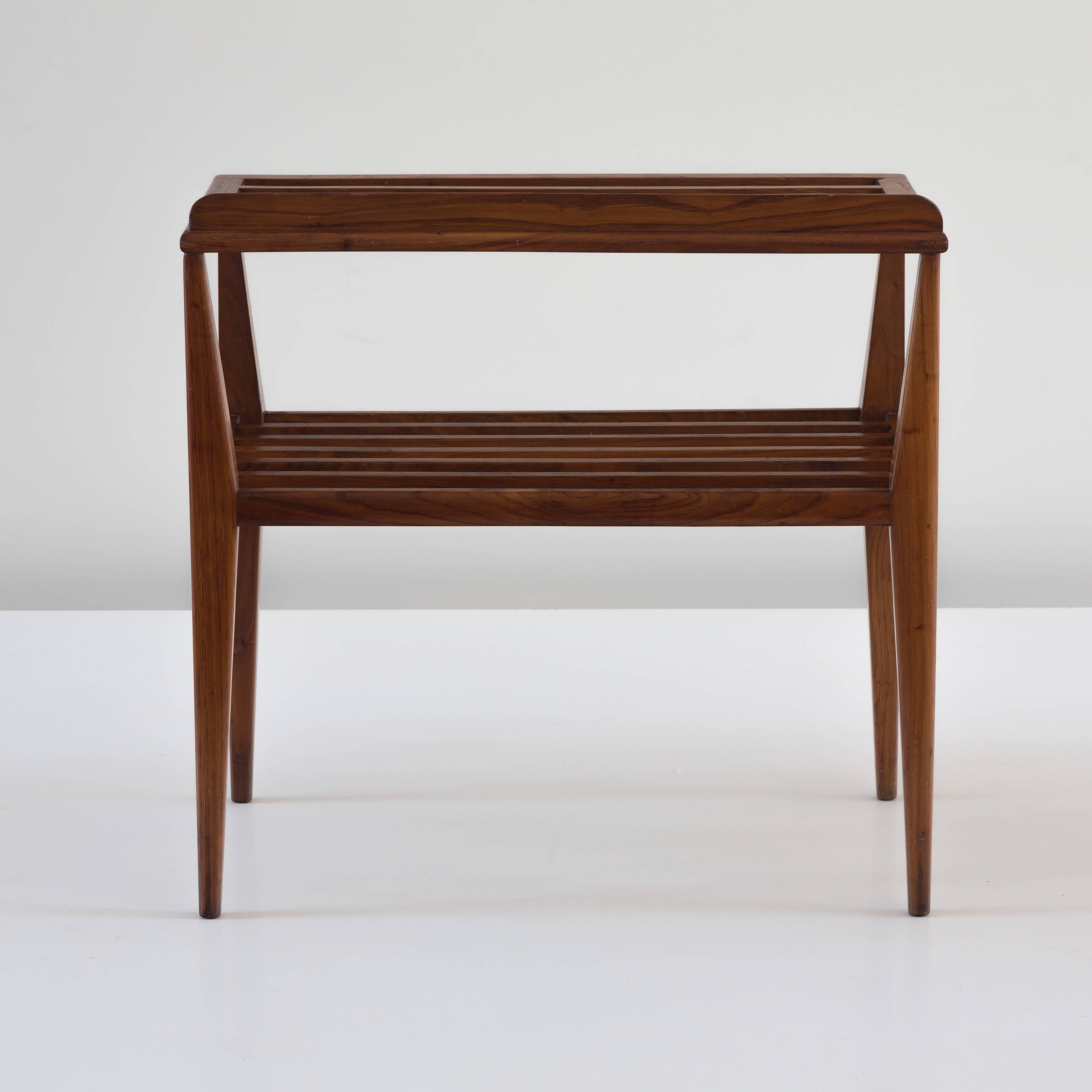 Modern Pair of rare Gio Ponti walnut side tables, Night stands from Hotel Italy, 1952