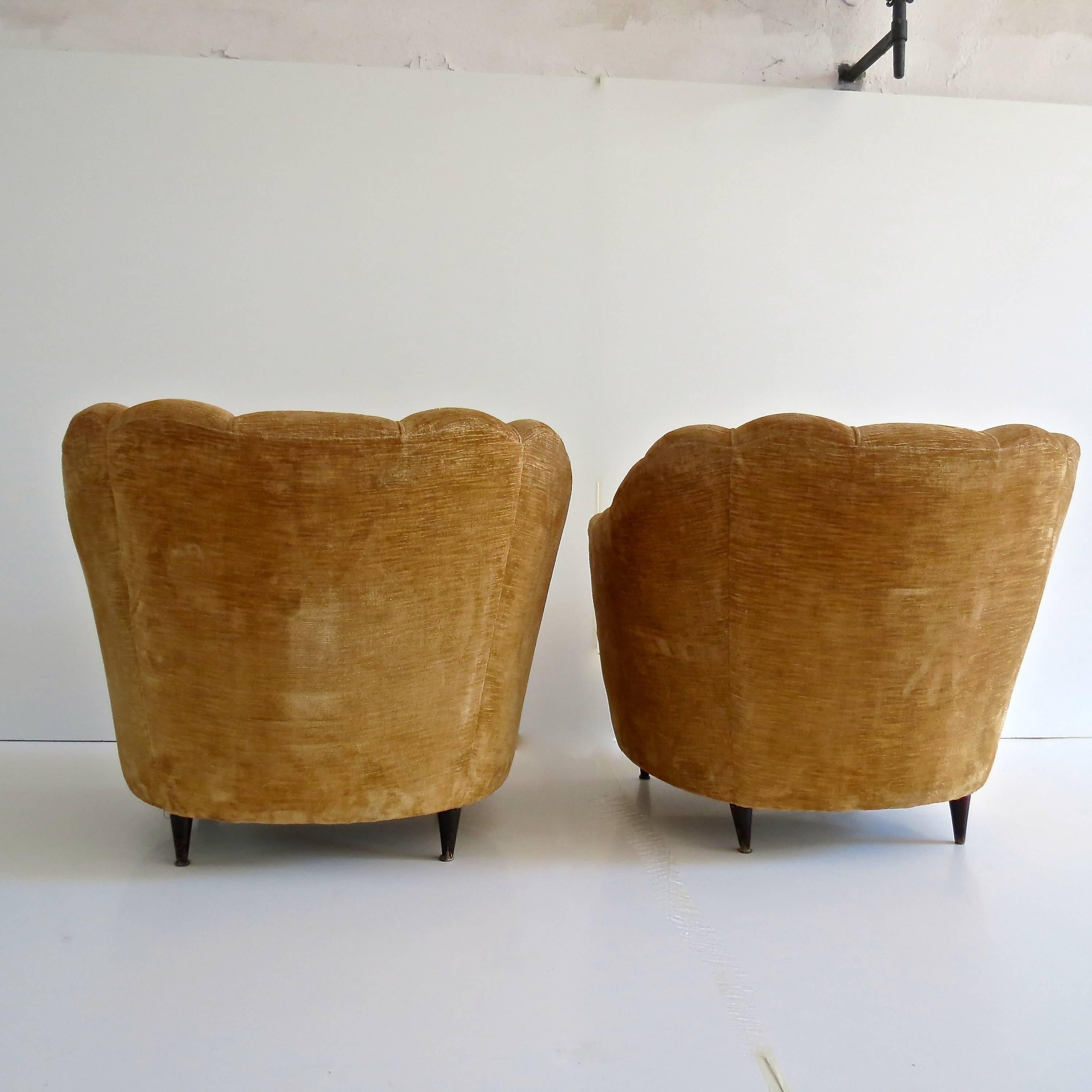 Pair of Large Armchairs Attributed to Guglielmo Ulrich, 1950 1