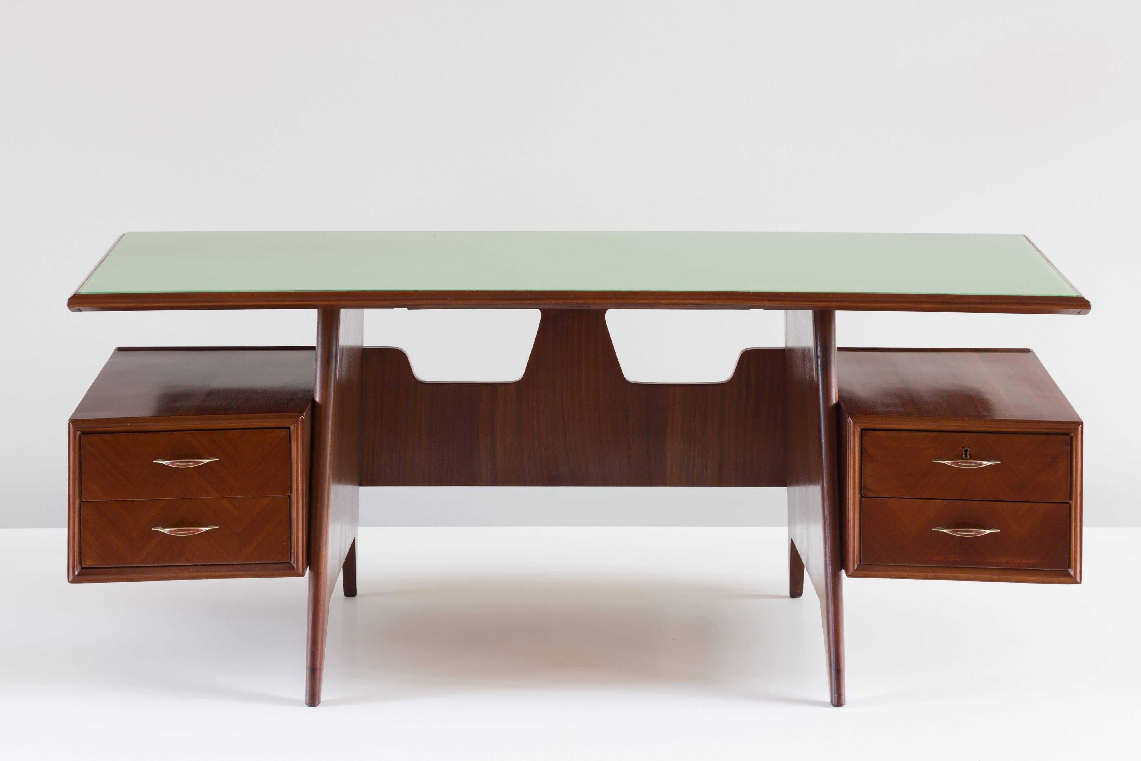 Fine Large Executive Italian Writing Desk by Dassi, 1955 In Good Condition In Rome, IT