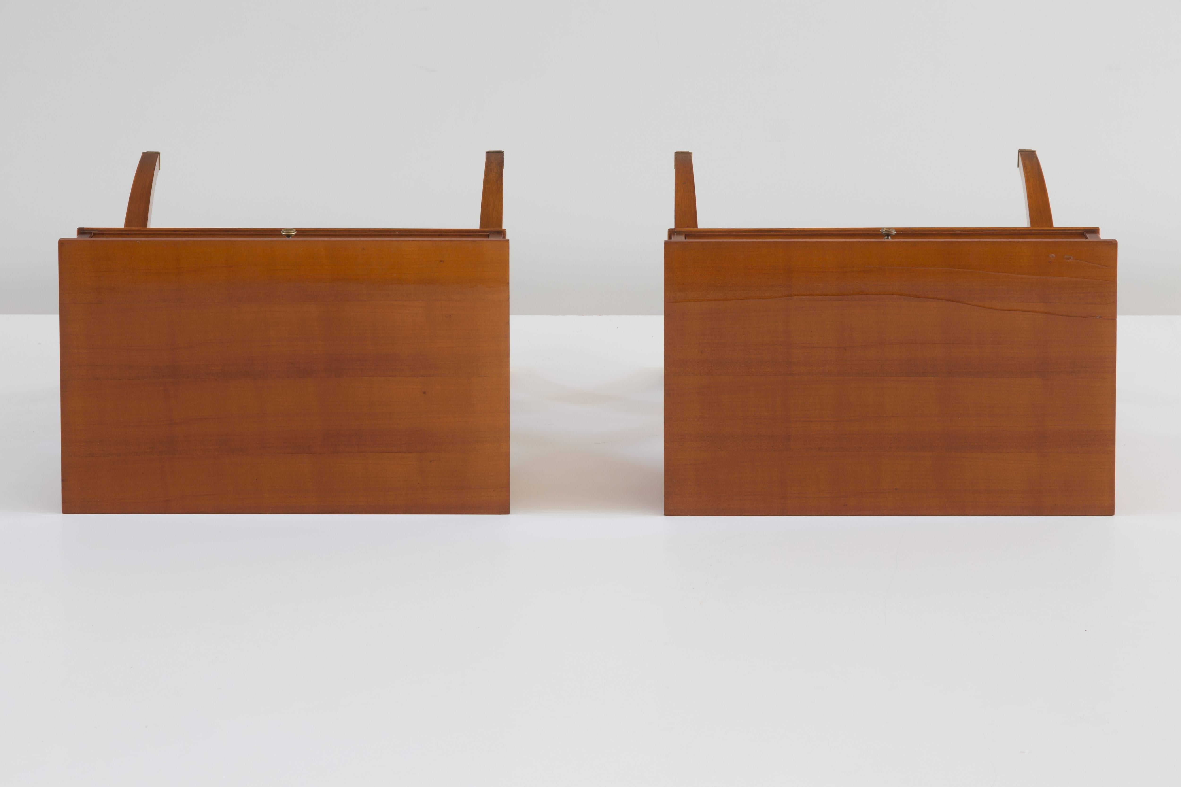 Pair of Paolo Buffa Nightstands, 1950 2