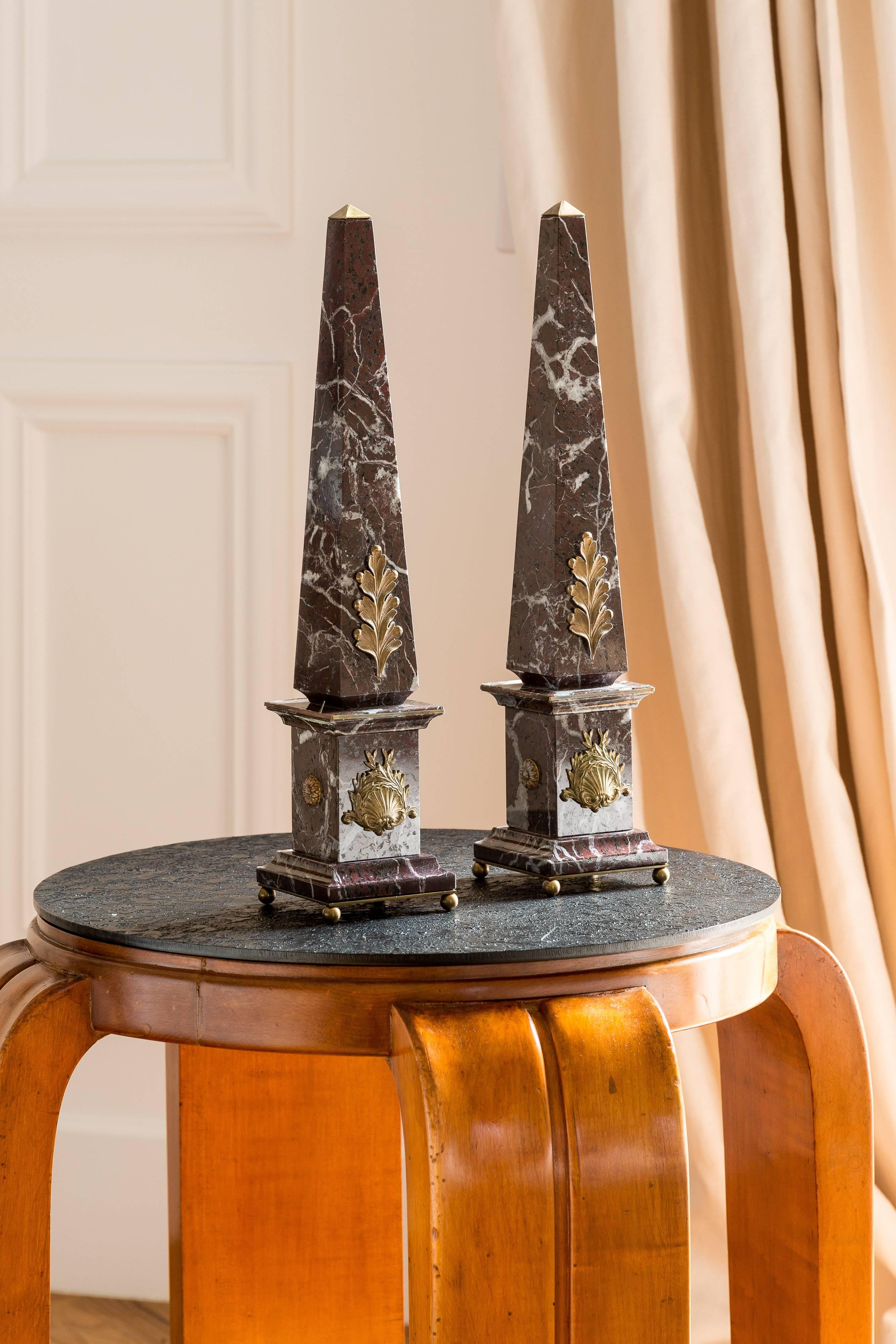 pair of italian marble and bronze obelisks, ACANTHUS , -grand tour collection- produced by Lorenzo Ciompi, 2017 
designed, produced and executed directly in exclusivity for COMPENDIO GALLERY on limited edition of 10 
all the bronze details was made