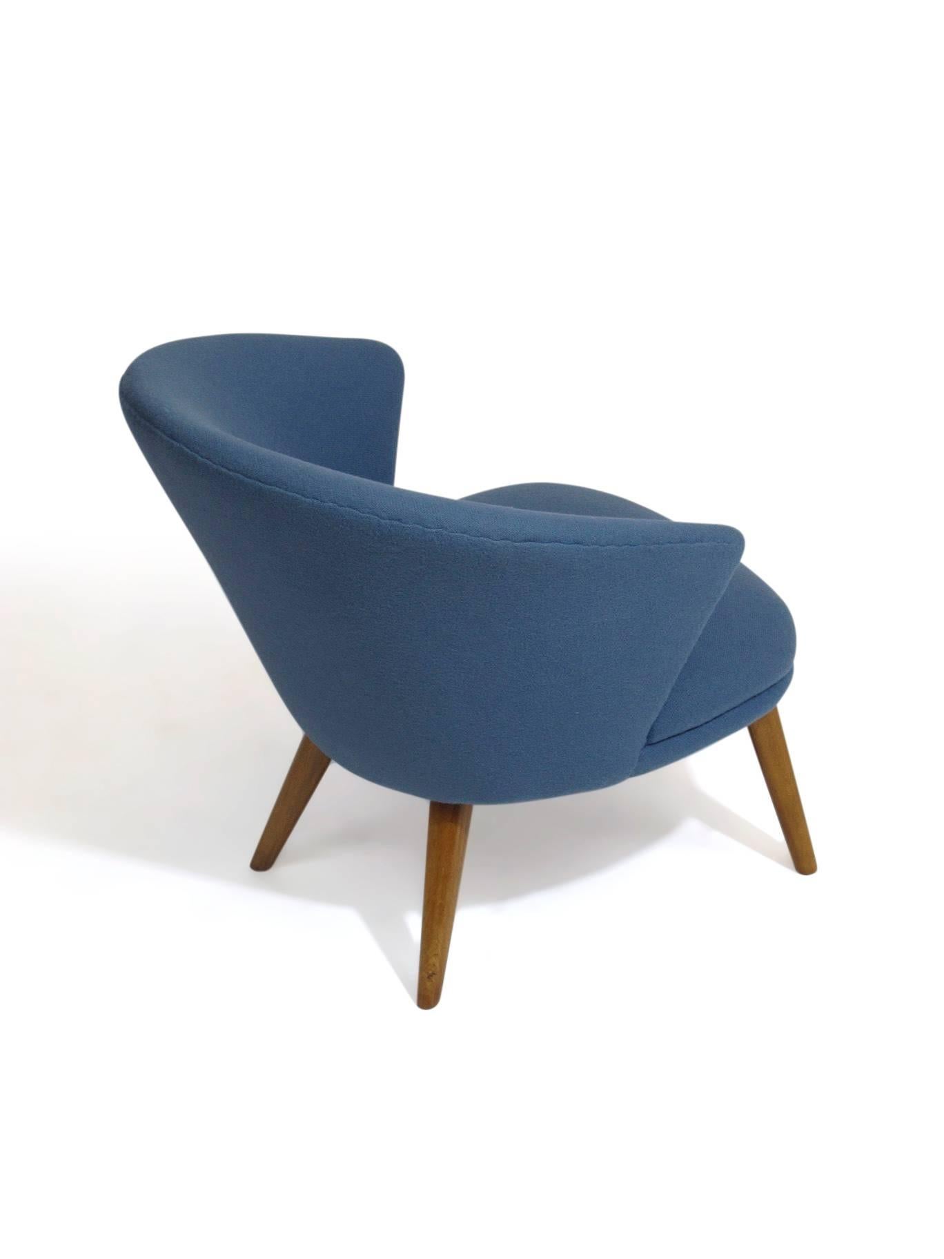 Danish Mid-Century Scandinavian Lounge Chair