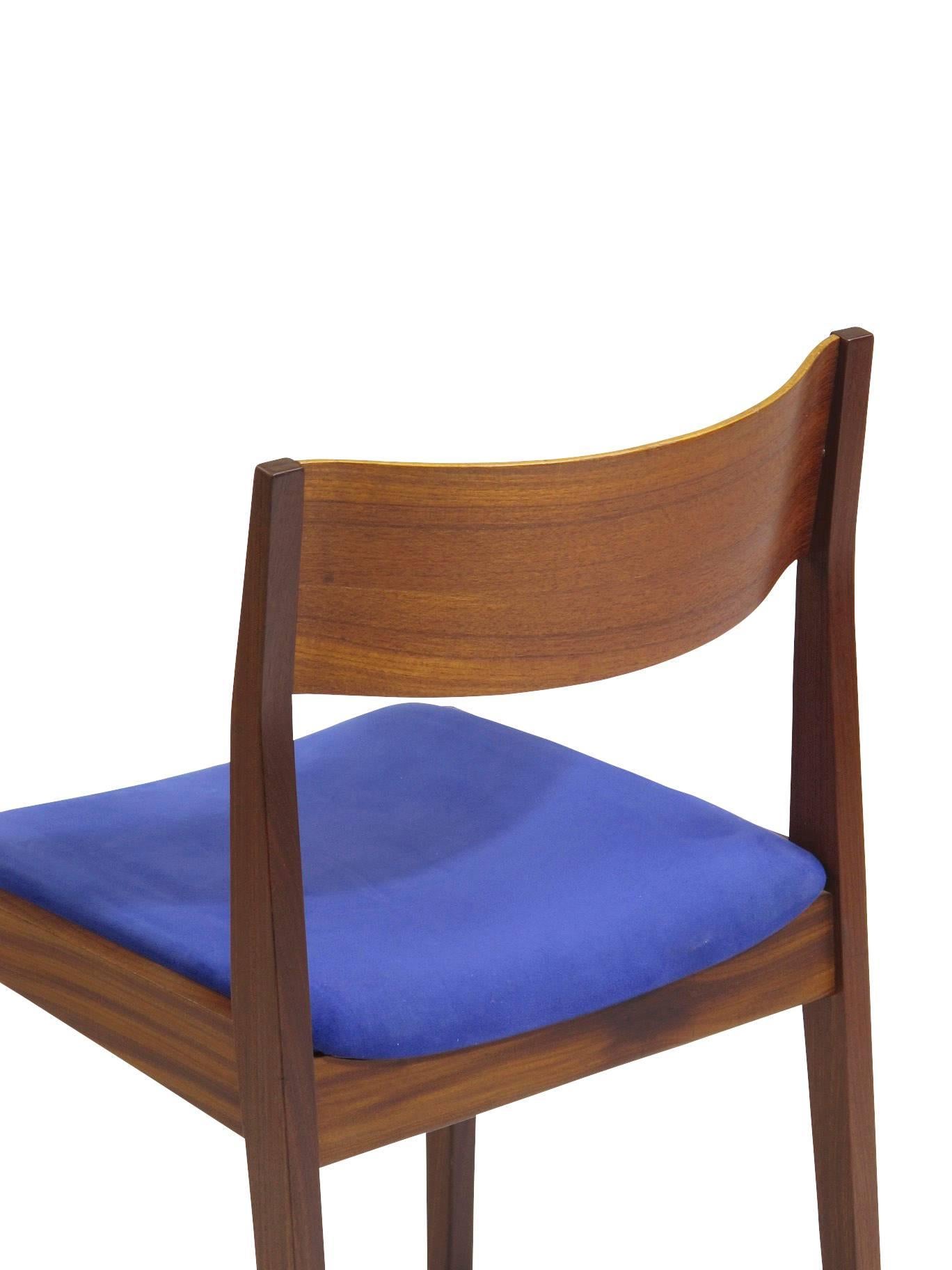 10 Danish Midcentury Teak Dining Chairs In Excellent Condition In Oakland, CA