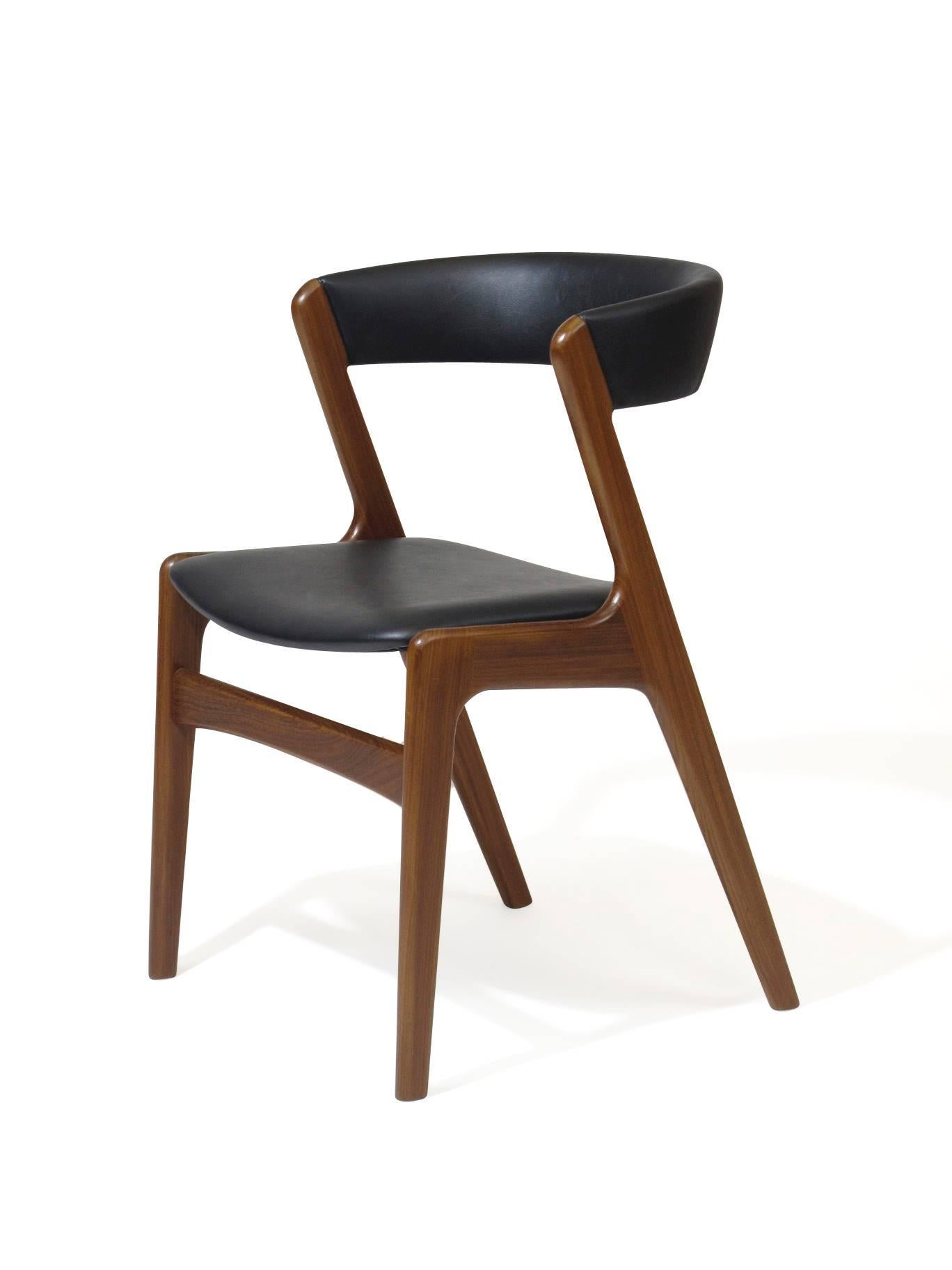 Danish Curved Back Dining Chairs 1