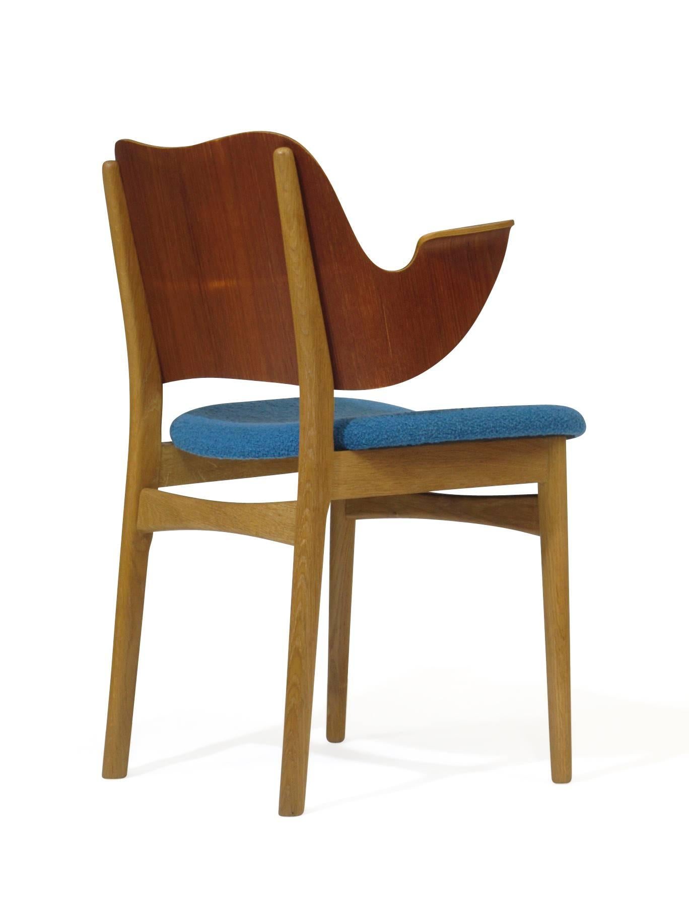 Scandinavian Modern Hans Olsen Danish Chair in Blue