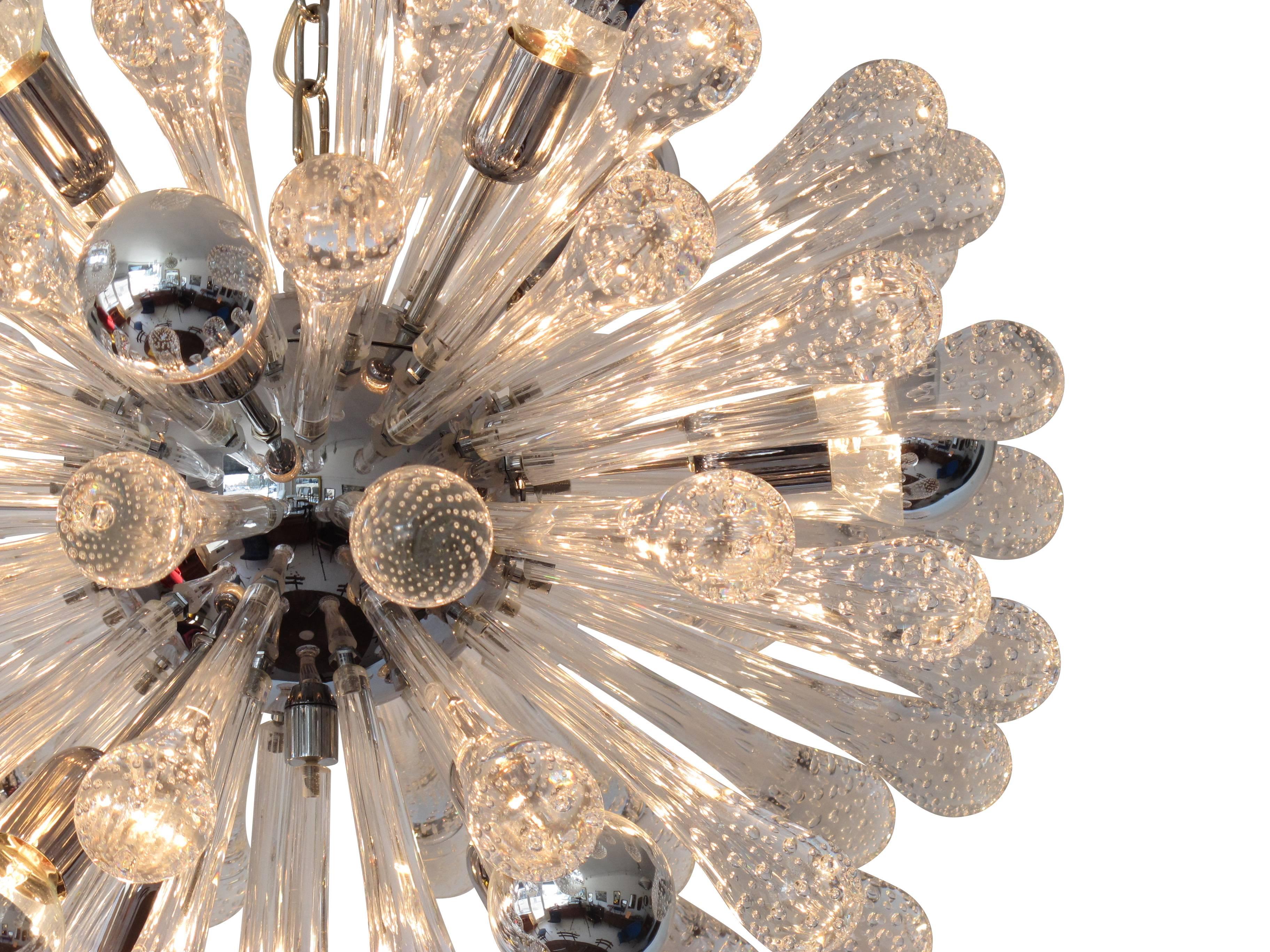 Italian Murano Glass Sputnik Twelve-Light Chandelier In Excellent Condition For Sale In Oakland, CA