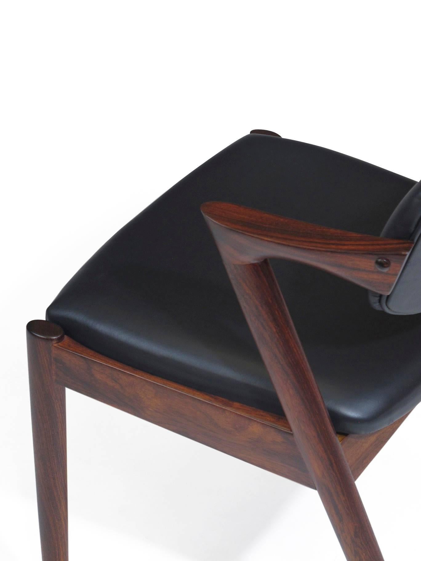 Kai Kristiansen Model 42 Tilt-Back Dining Z Chairs in Black Leather In Excellent Condition In Oakland, CA