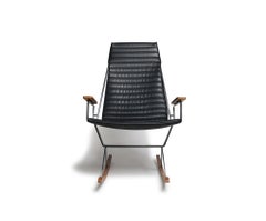 Gerald McCabe für Brown Saltman: Schaukelstuhl aus Stahl und Walnussholz im Mid-Century-Stil